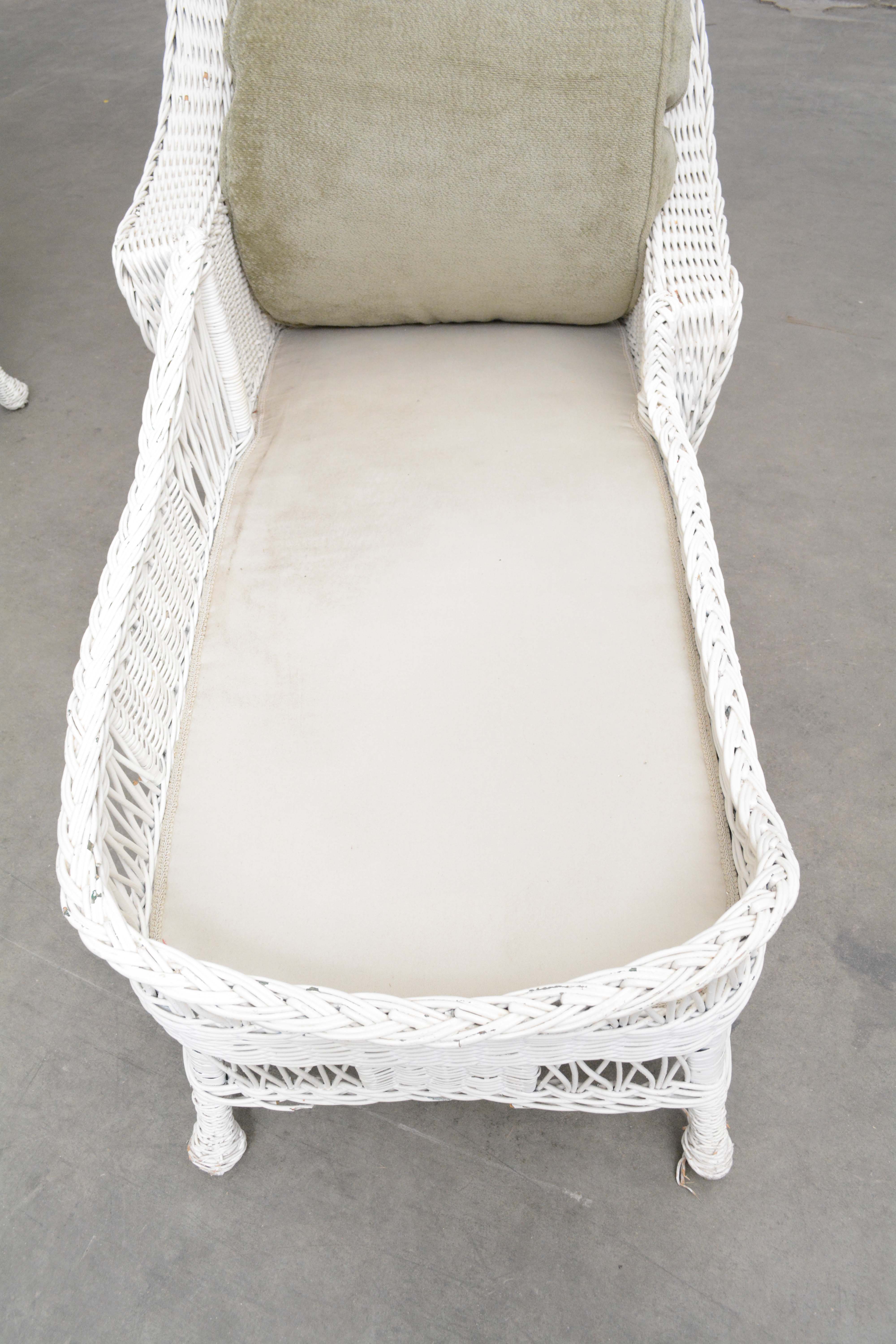 Wicker Chaise Lounge Chairs, 20th Century