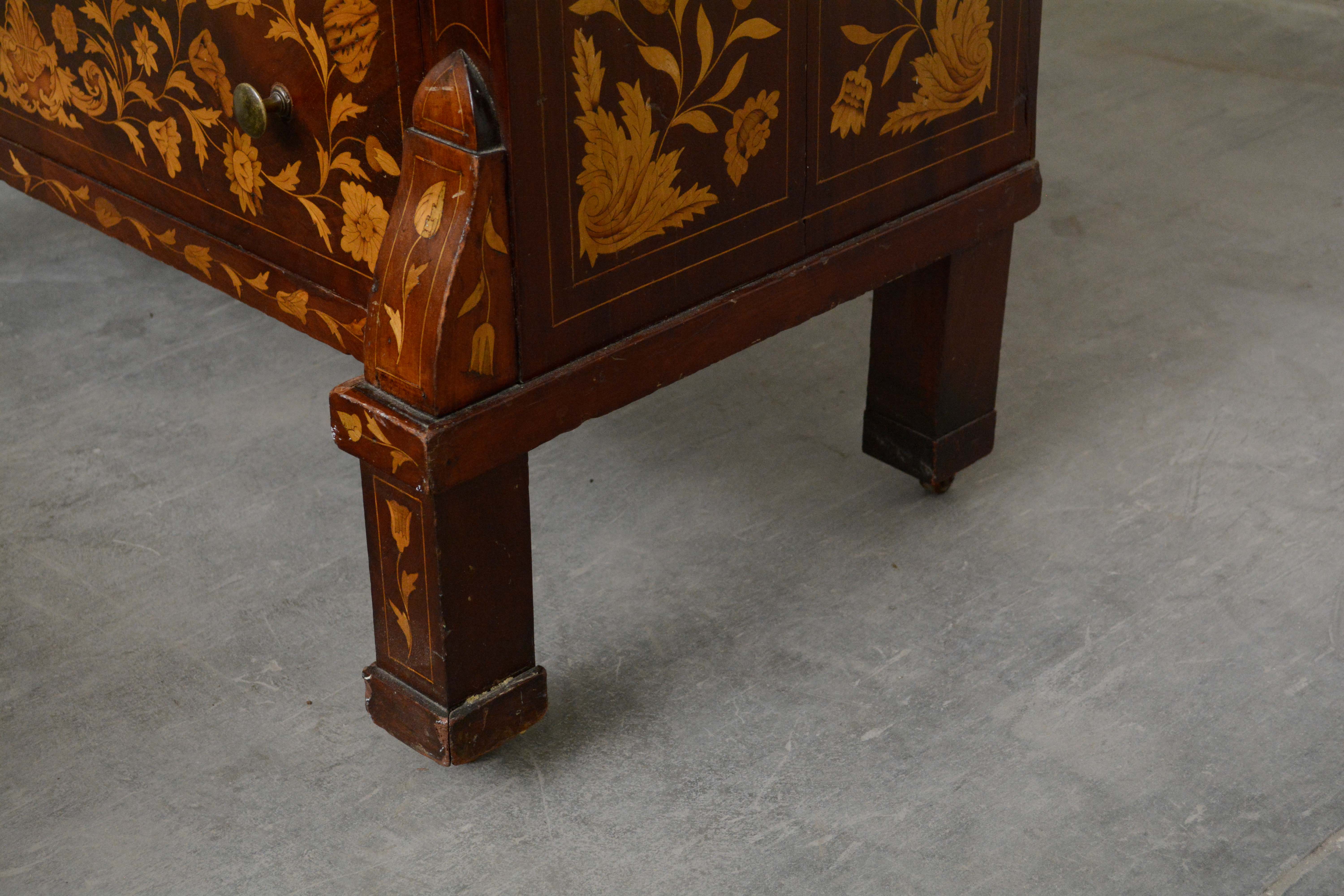 Dutch Walnut and Marquetry Chest of Drawers, Mid 19th Century
