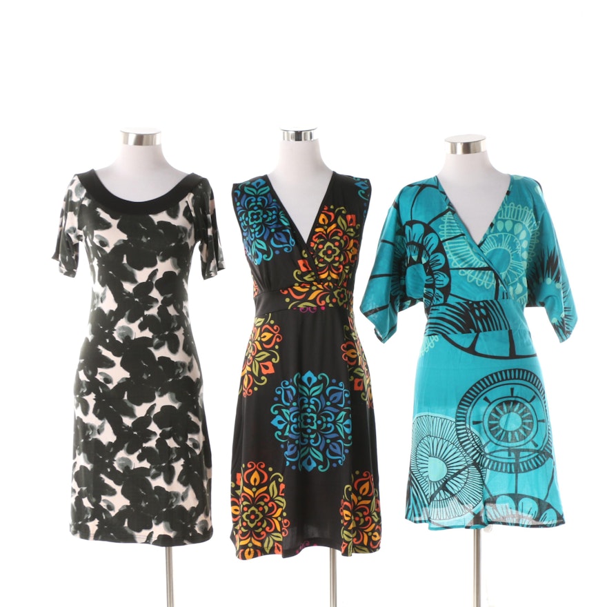 Aller Simplement Medallion, Mandala and Abstract Tunics