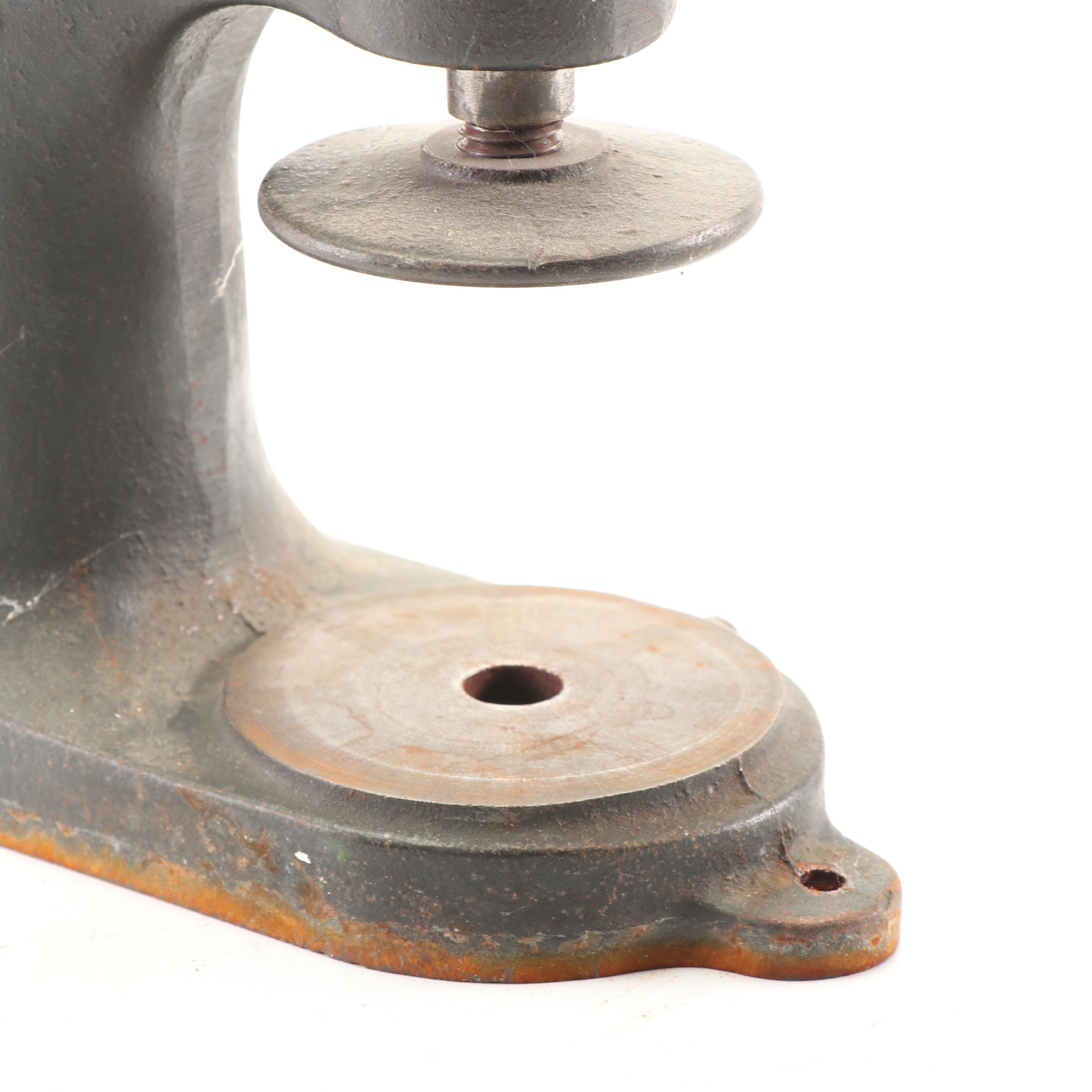 Handy Junior Button Press Machine