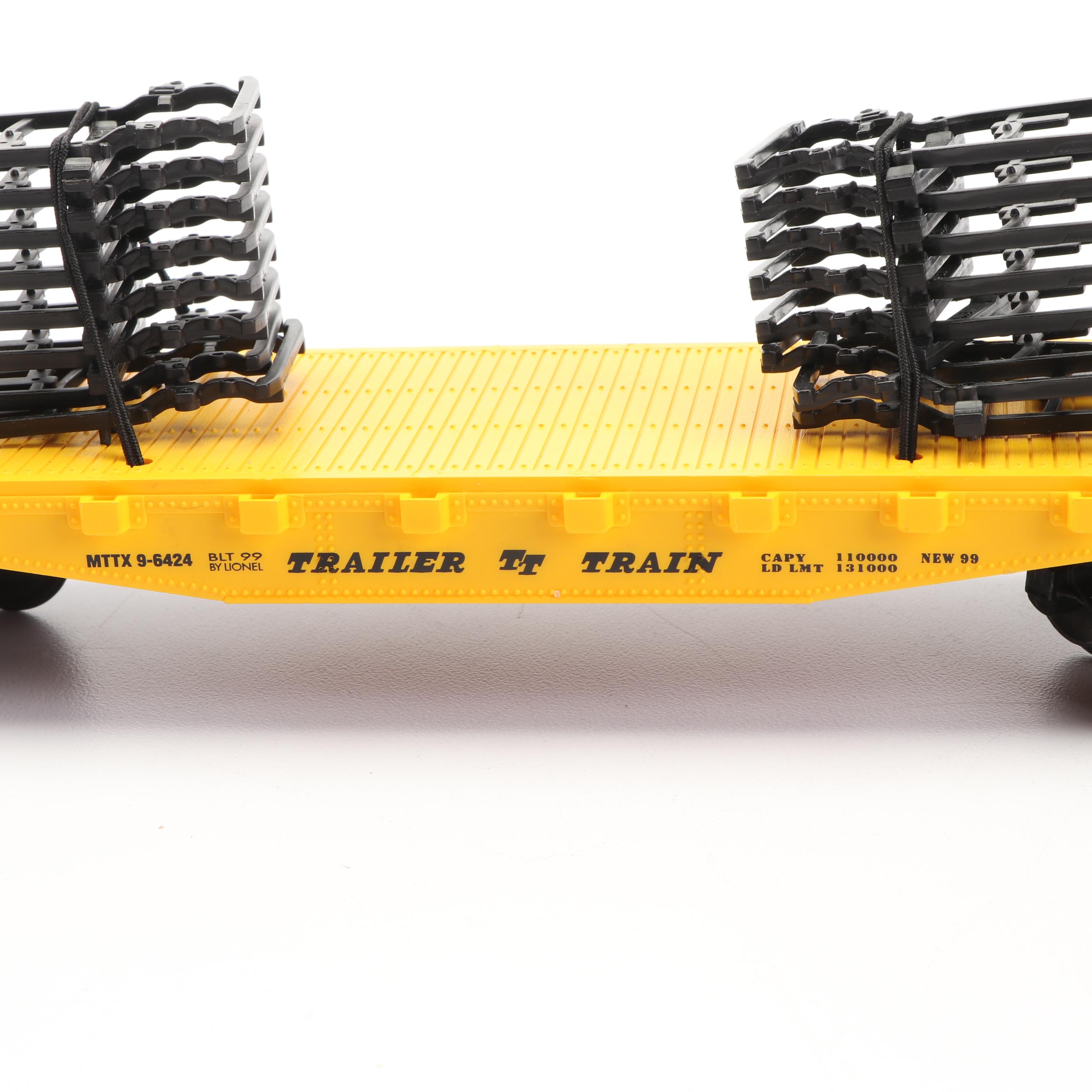 Lionel Starter Set and Accessories