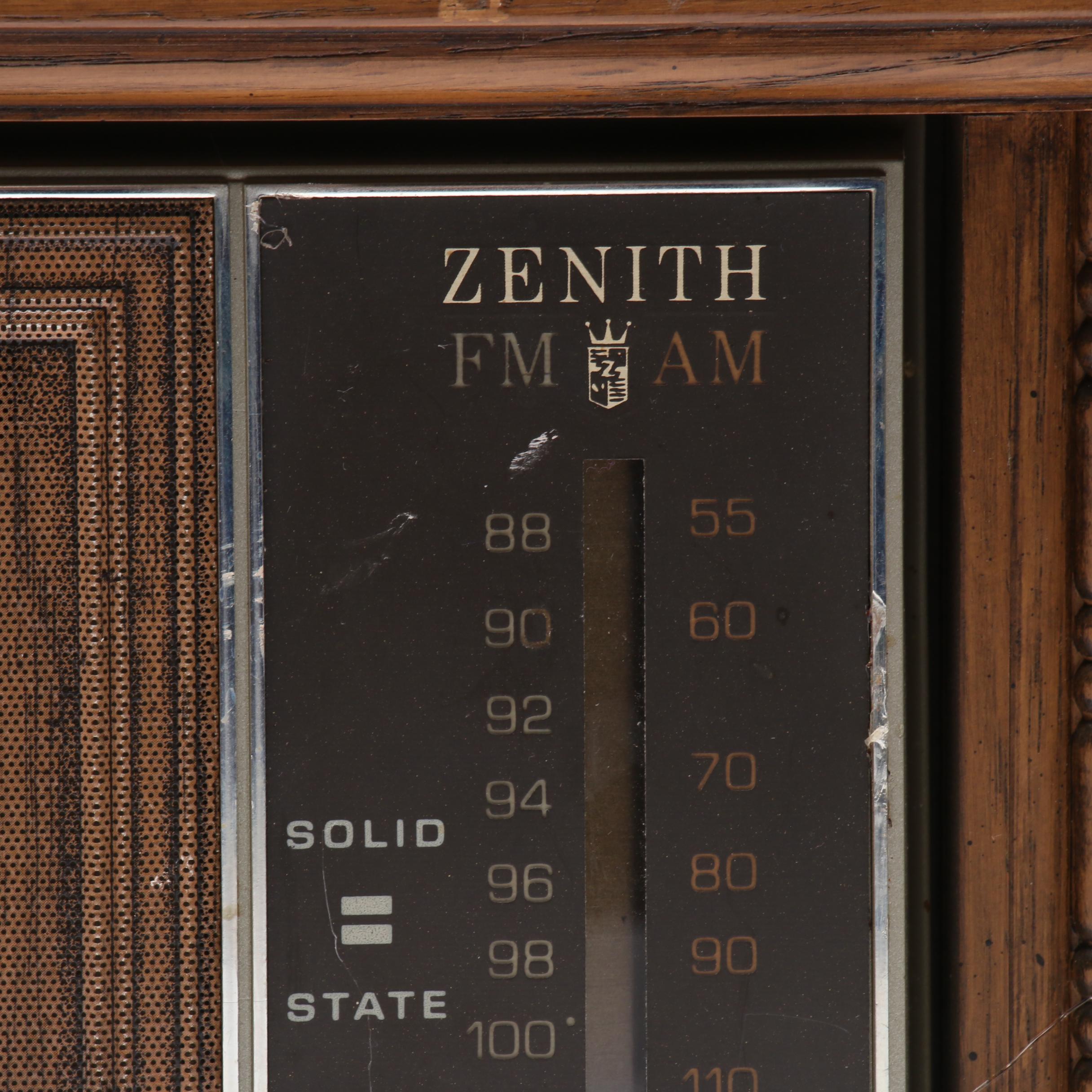 Vintage Zenith "Solid State" Radio