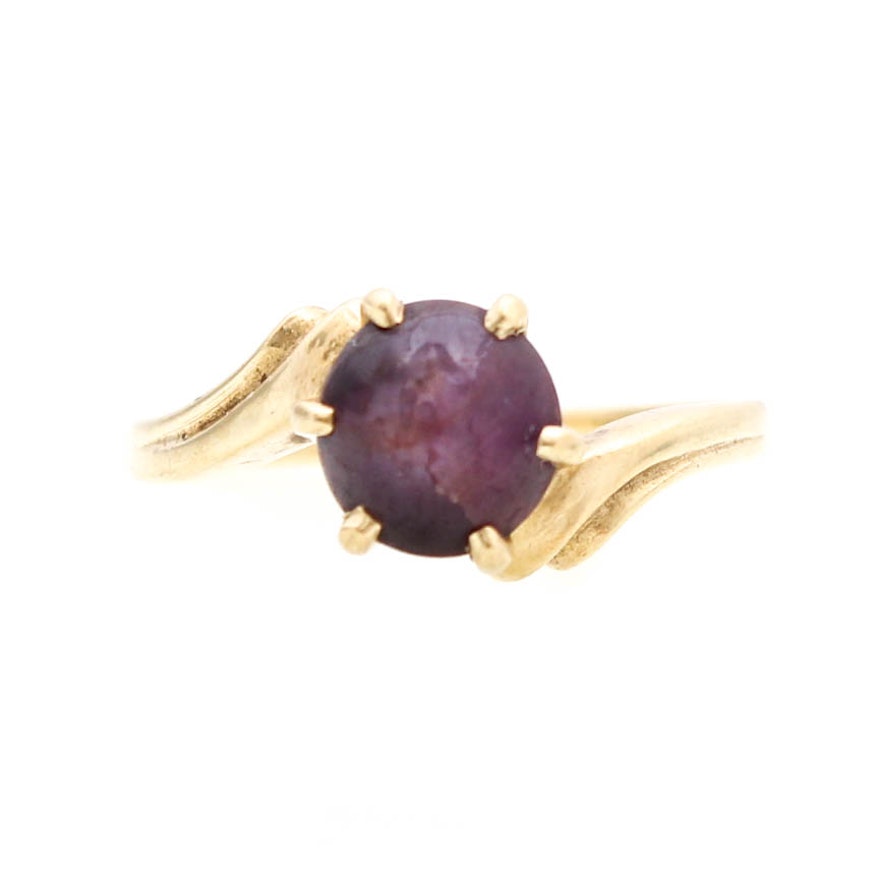 14K Yellow Gold Star Ruby Ring