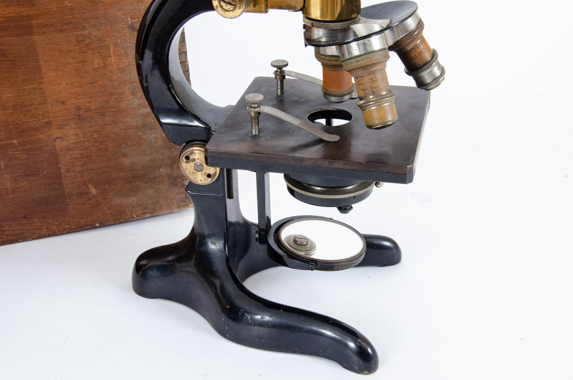 1922 Ernst Leitz Wetzlar Brass Microscope with Original Case and Accessories