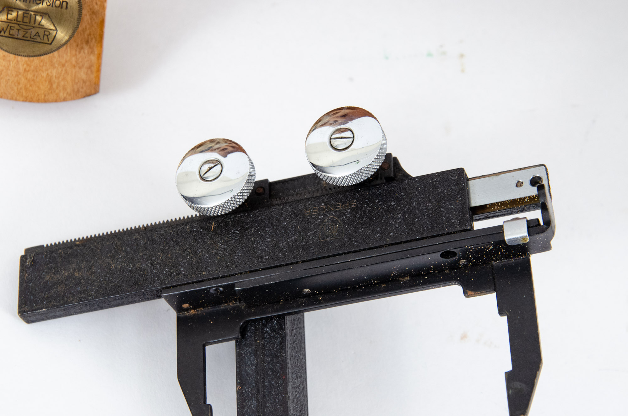 1922 Ernst Leitz Wetzlar Brass Microscope with Original Case and Accessories