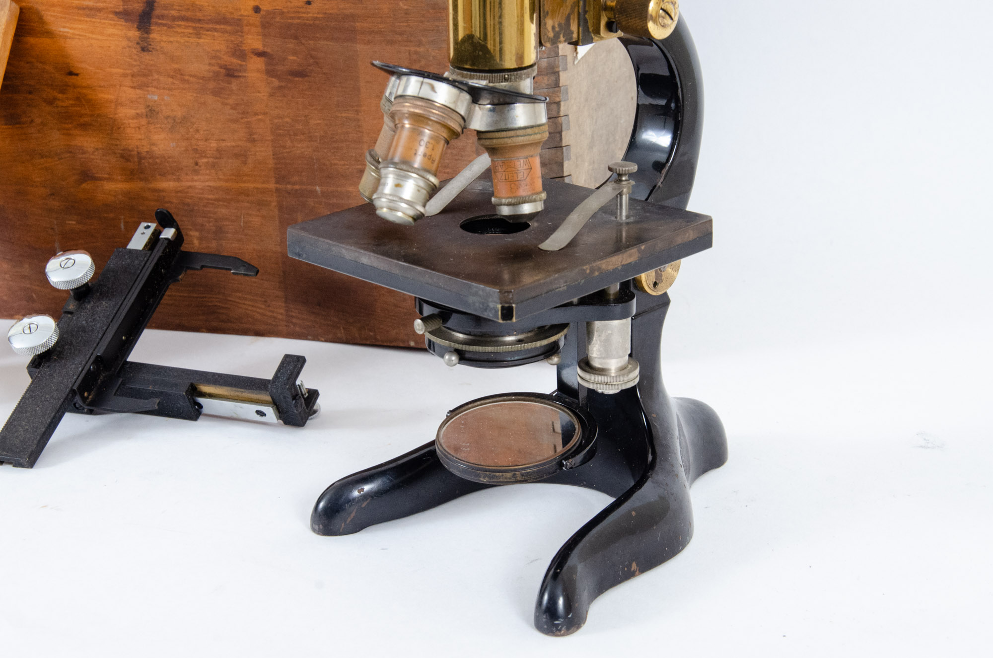 1922 Ernst Leitz Wetzlar Brass Microscope with Original Case and Accessories