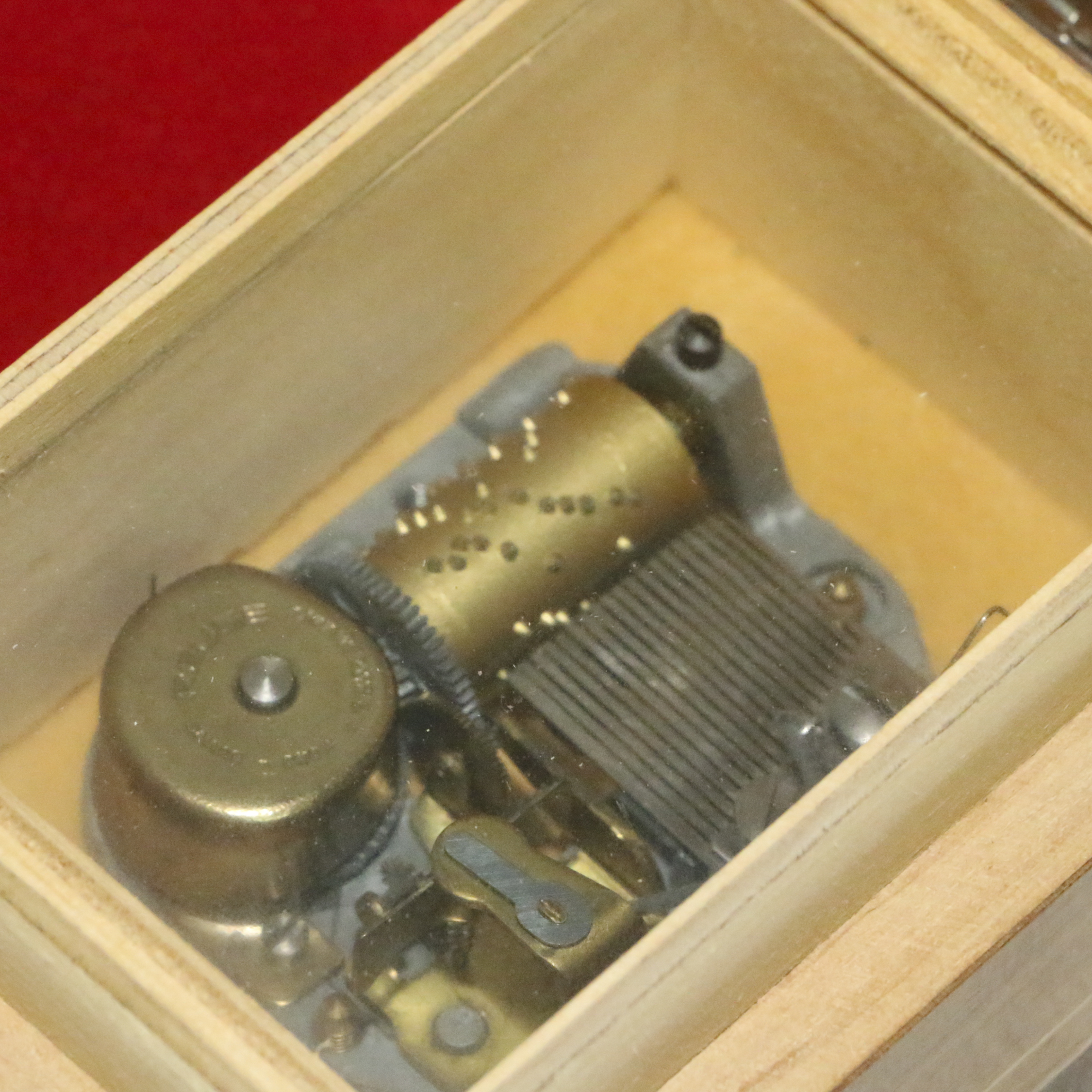 Reuge Swiss Music Box featuring Pastoral Scene, "Edelweiss"