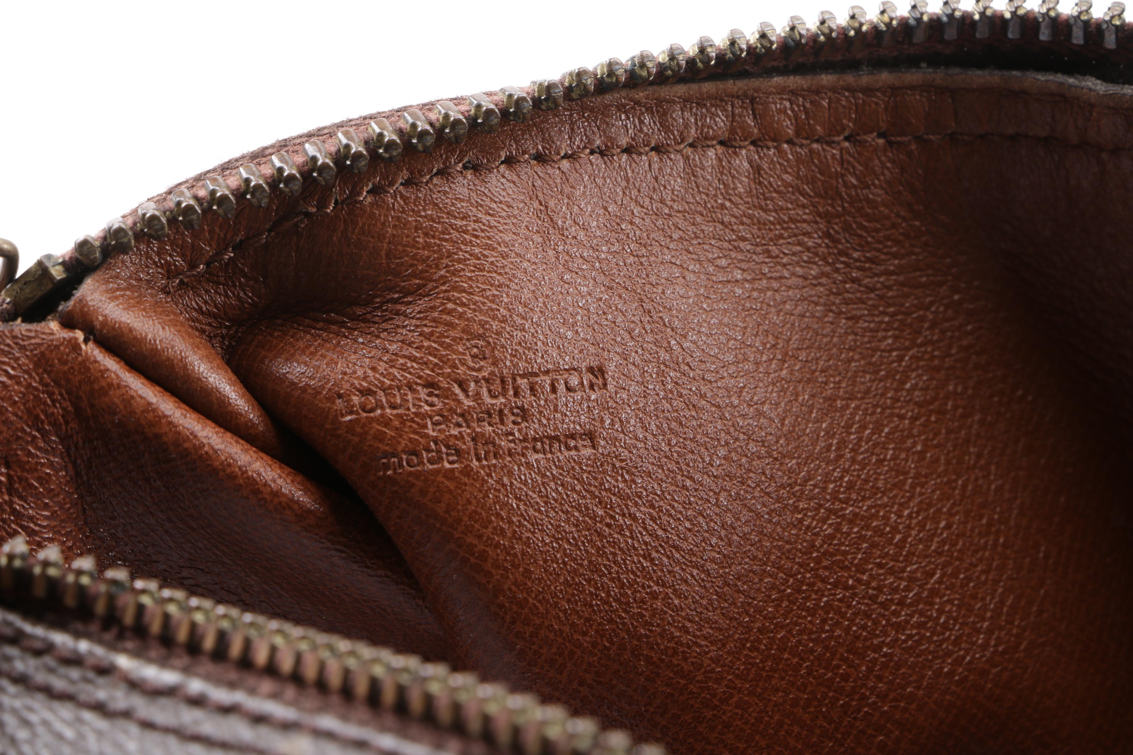 1985 Vintage Louis Vuitton Paris Monogram Canvas Papillion 30 Barrel Bag