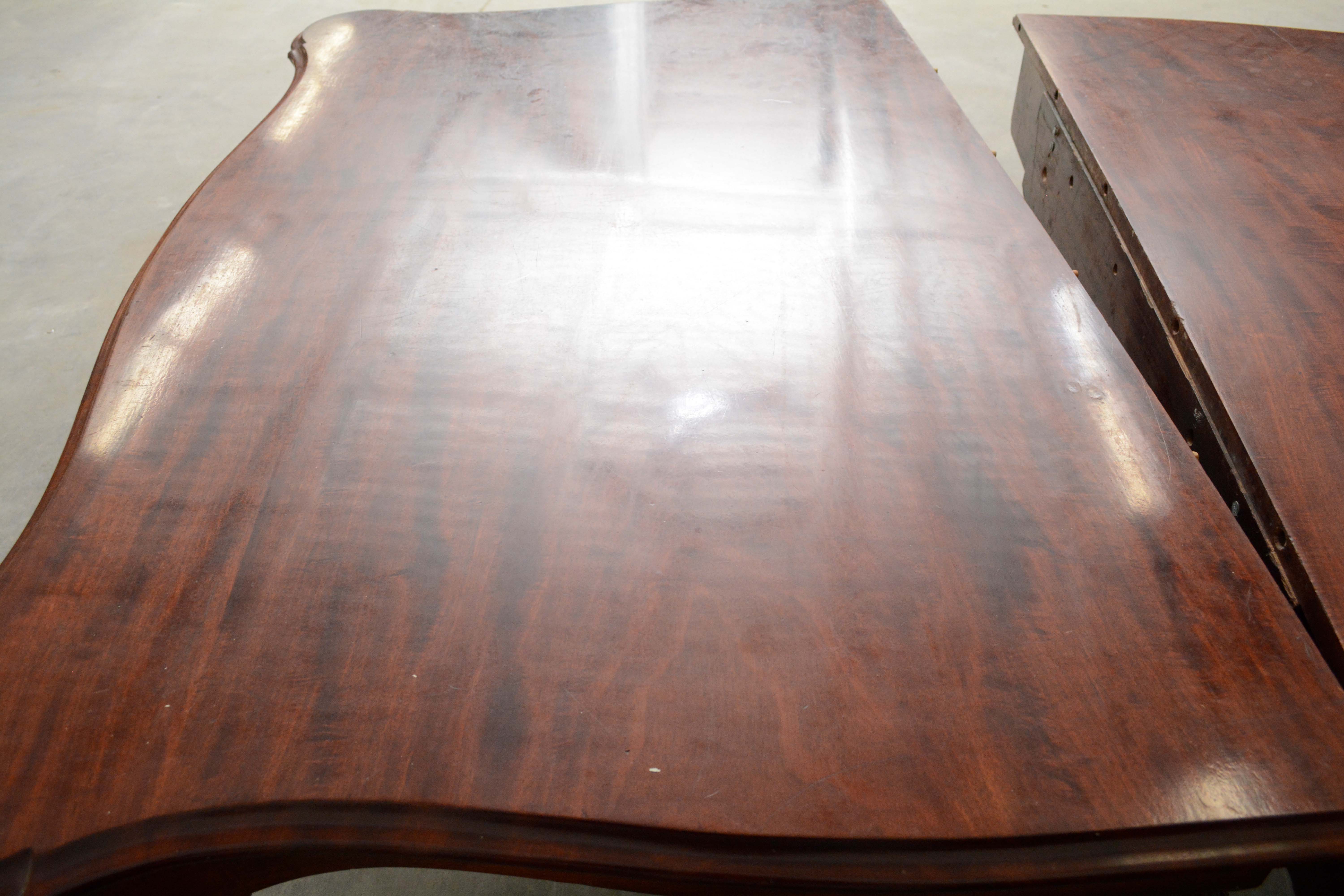 Early Victorian Mahogany Extending Dining Table, Circa 1850