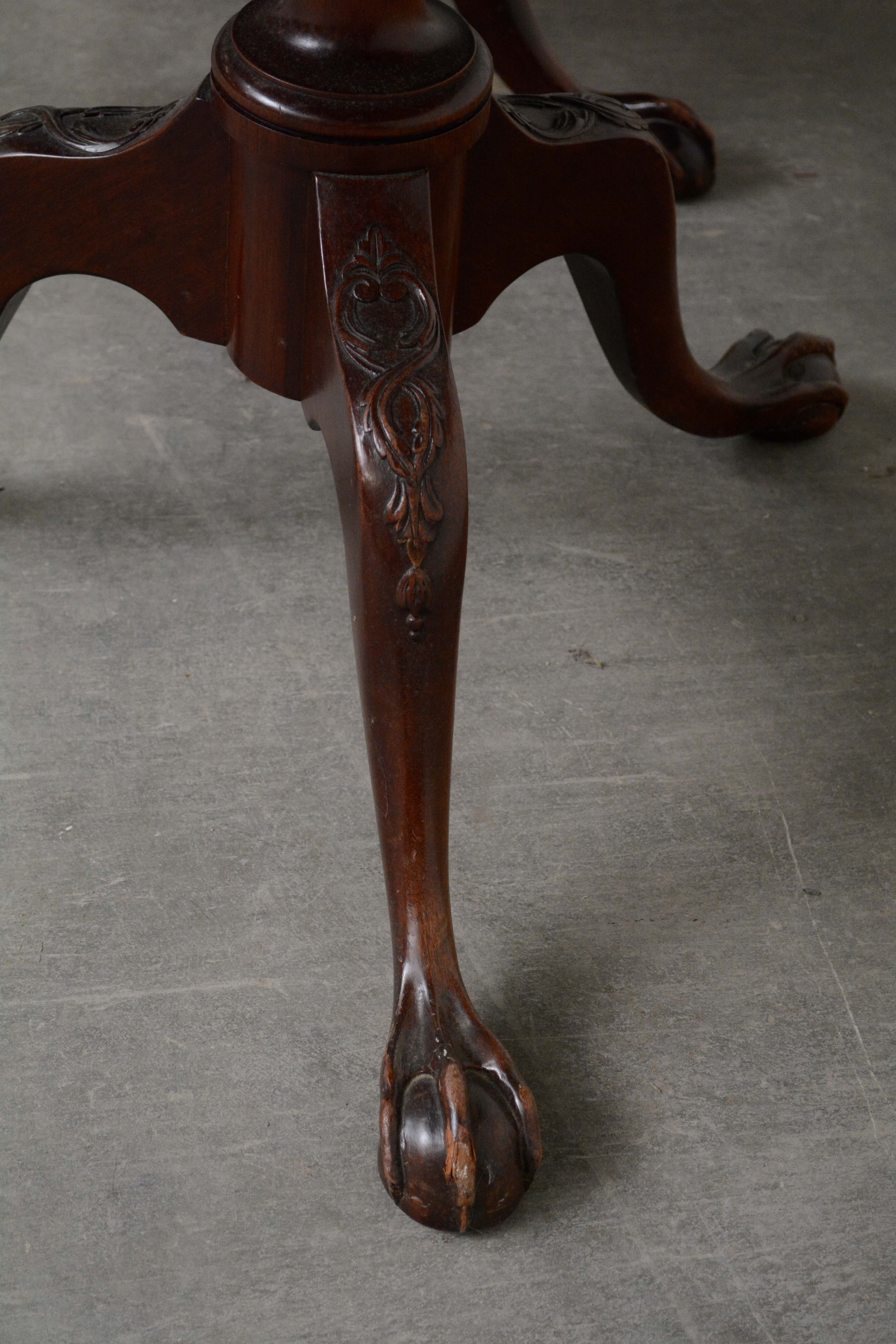 George III Style Mahogany Double-Pedestal Dining Table, 20th Century
