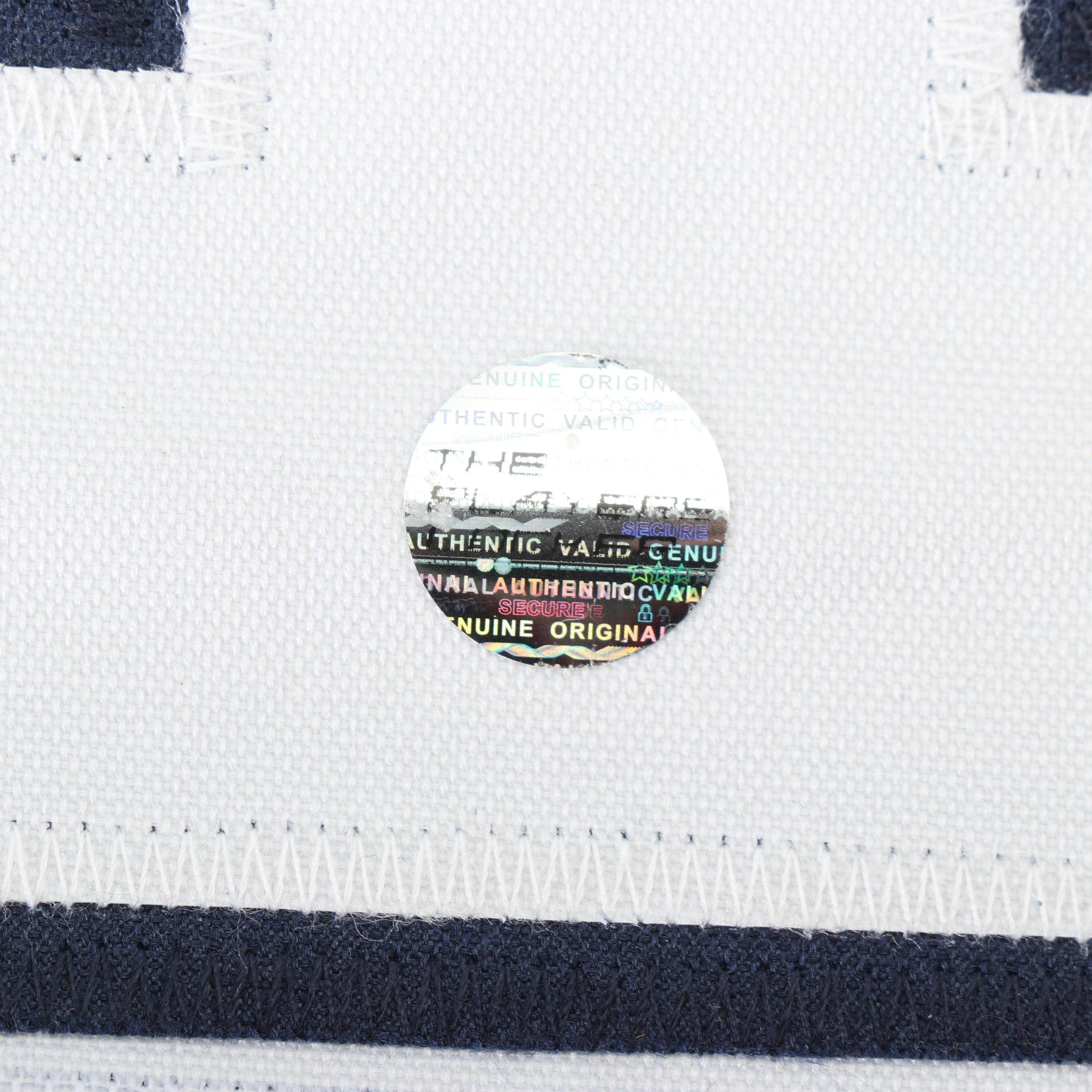 Bill Bates Autographed Dallas Cowboys Jersey "Super Bowl Champ 92-93-95"