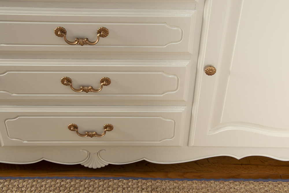 "Country French" Painted Wood China Cabinet by Ethan Allen, Late 20th Century