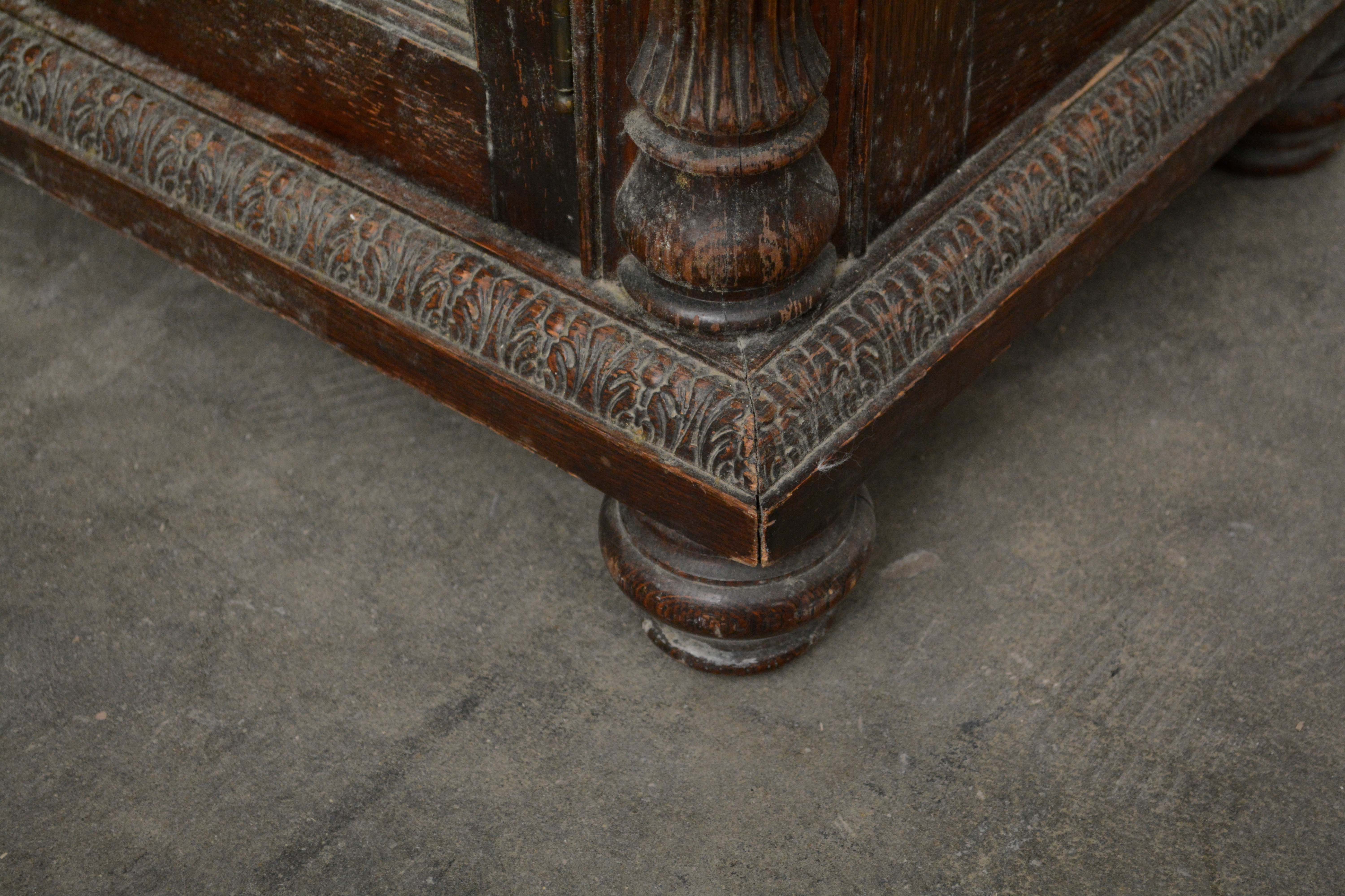 Victorian Oak Bookcase, Early 20th Century