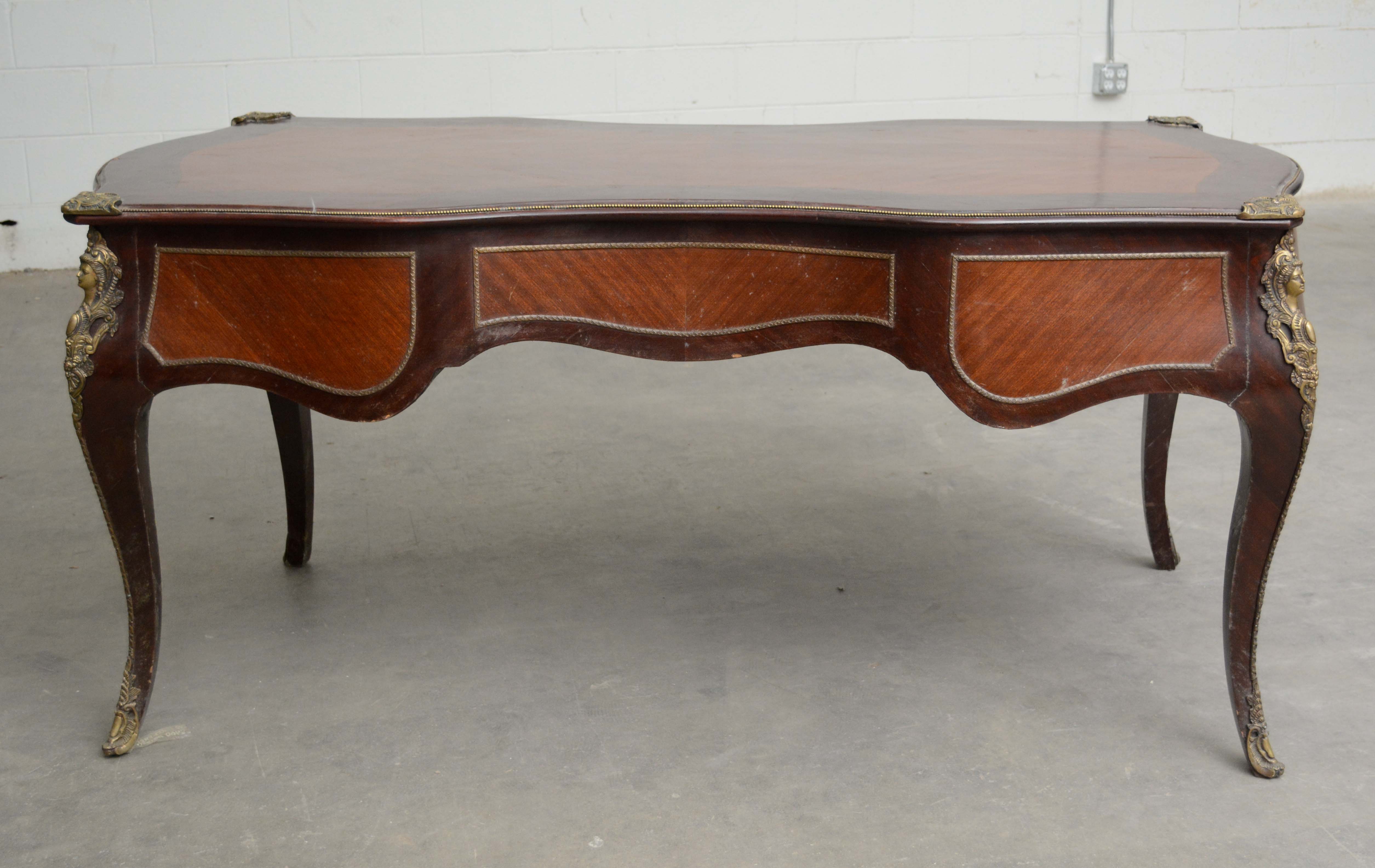 Louis XV Style Gilt-Metal Mounted Kingwood Bureau Plat, 20th Century