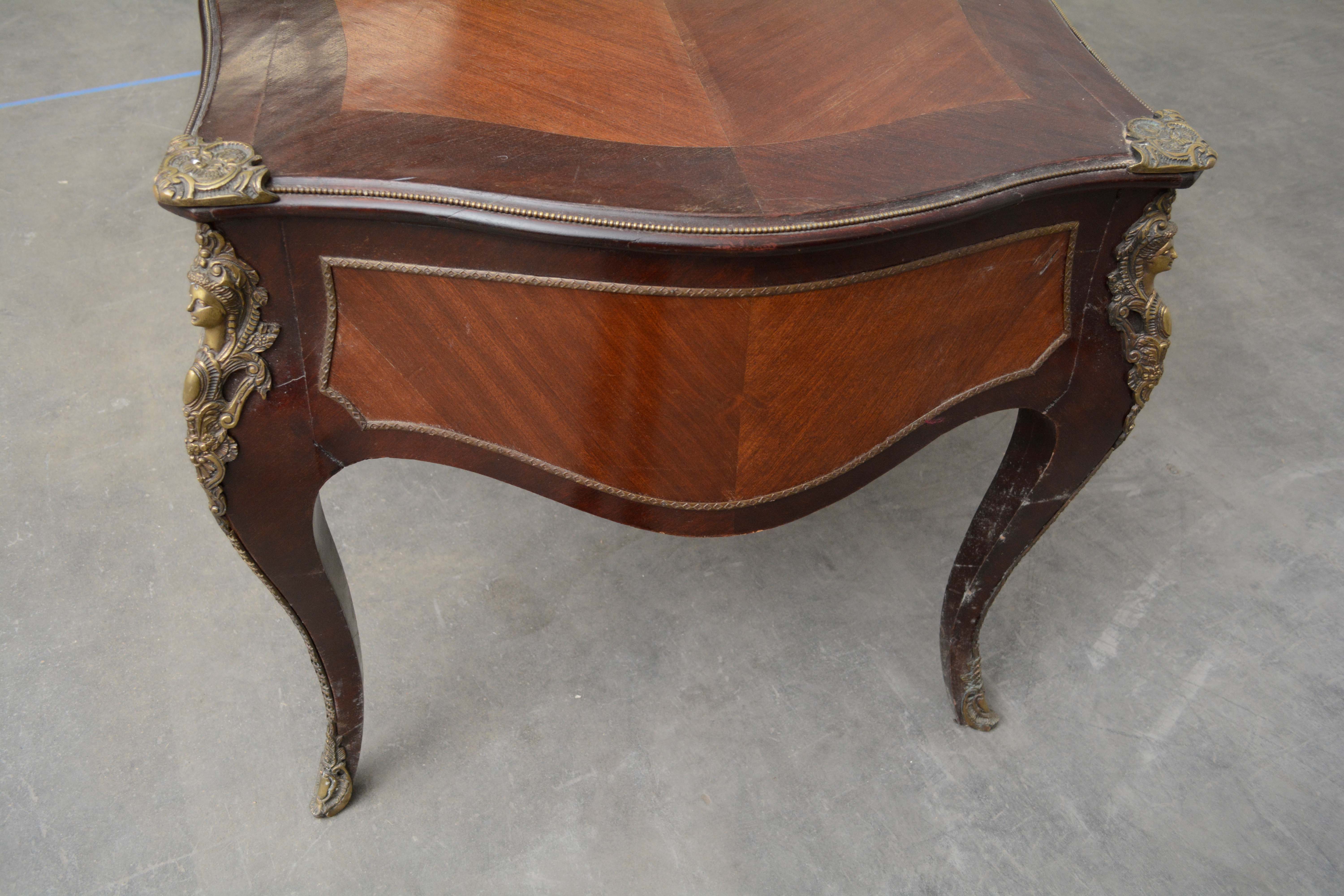 Louis XV Style Gilt-Metal Mounted Kingwood Bureau Plat, 20th Century