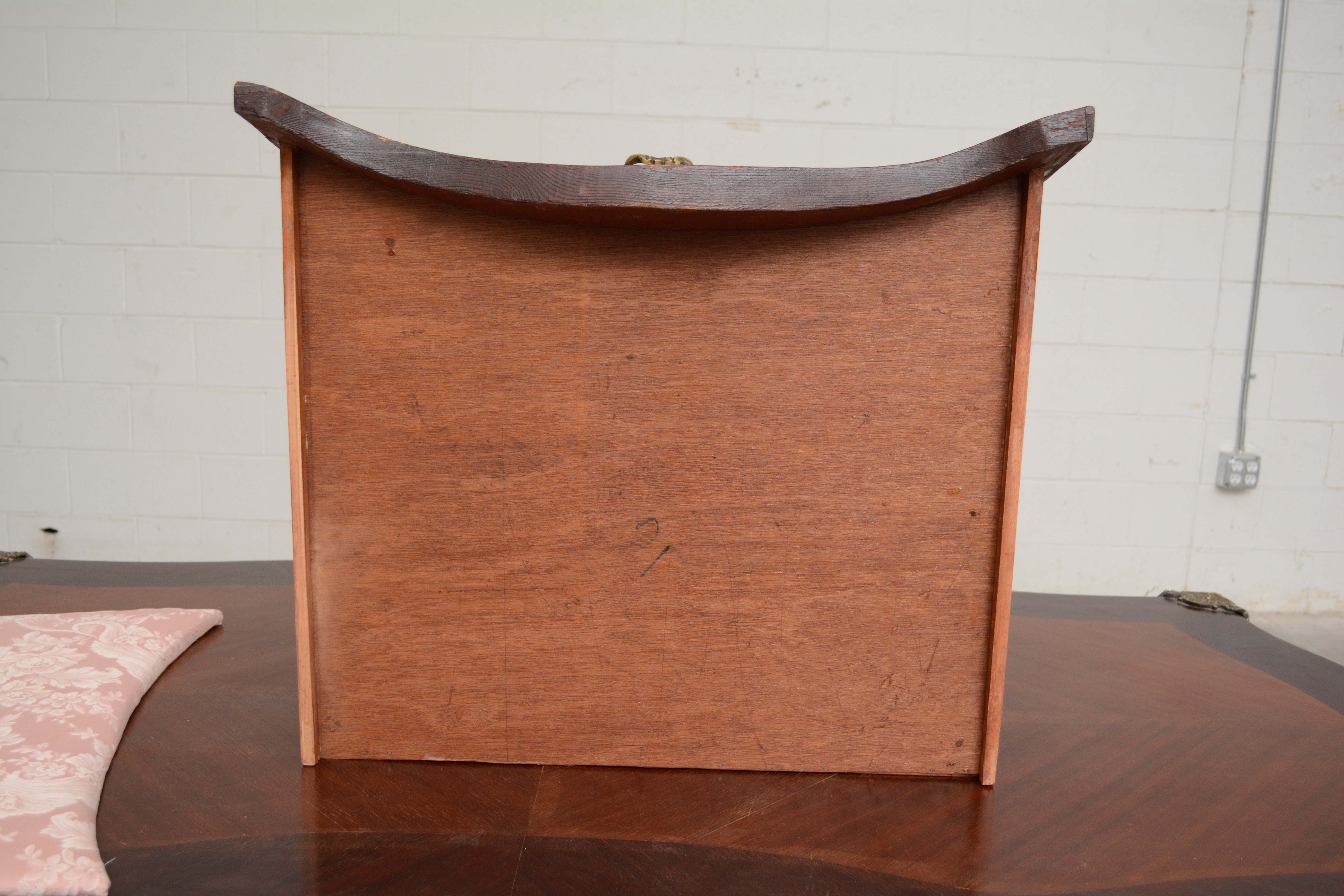 Louis XV Style Gilt-Metal Mounted Kingwood Bureau Plat, 20th Century