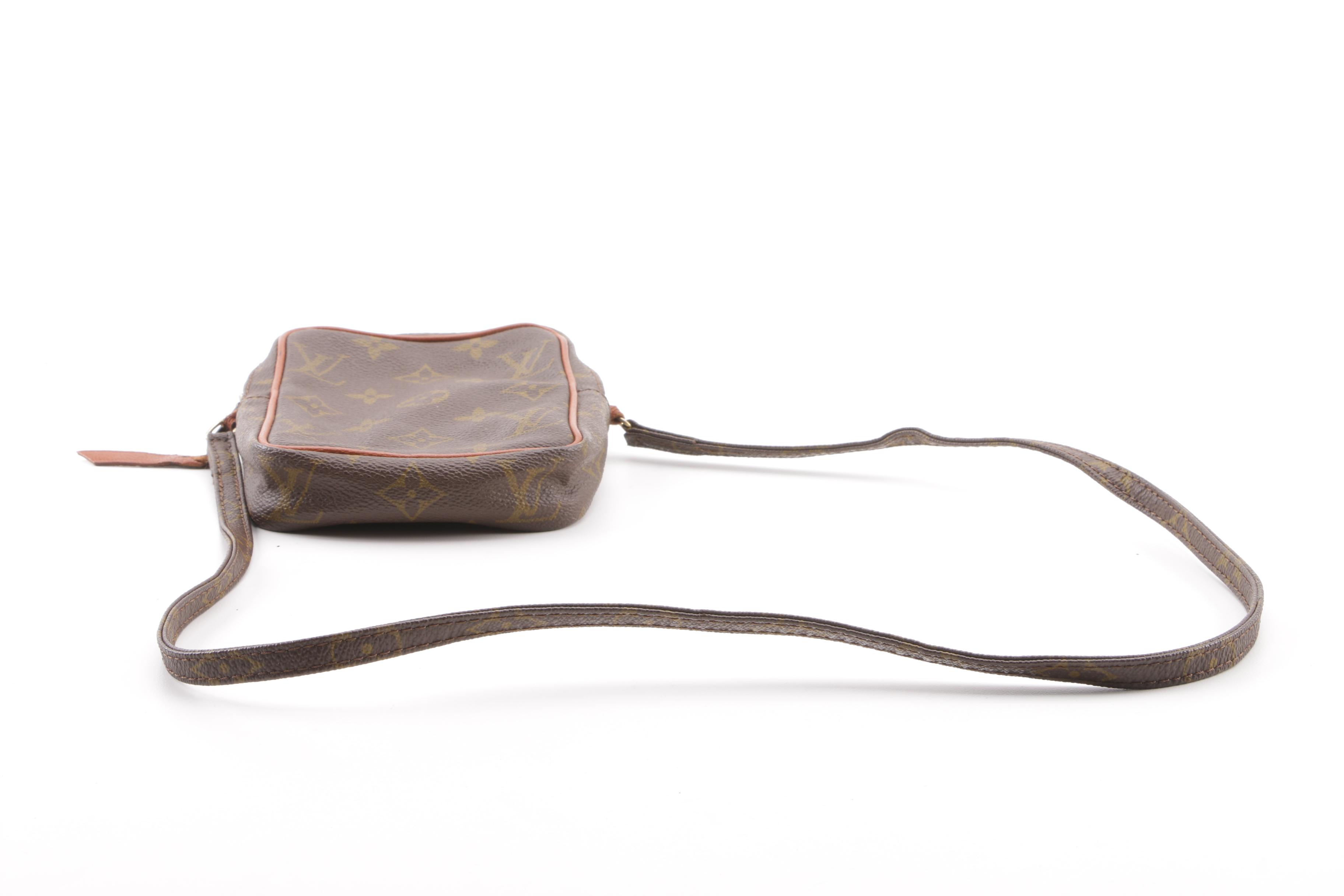 1980s Louis Vuitton Monogram Canvas Camera Bag