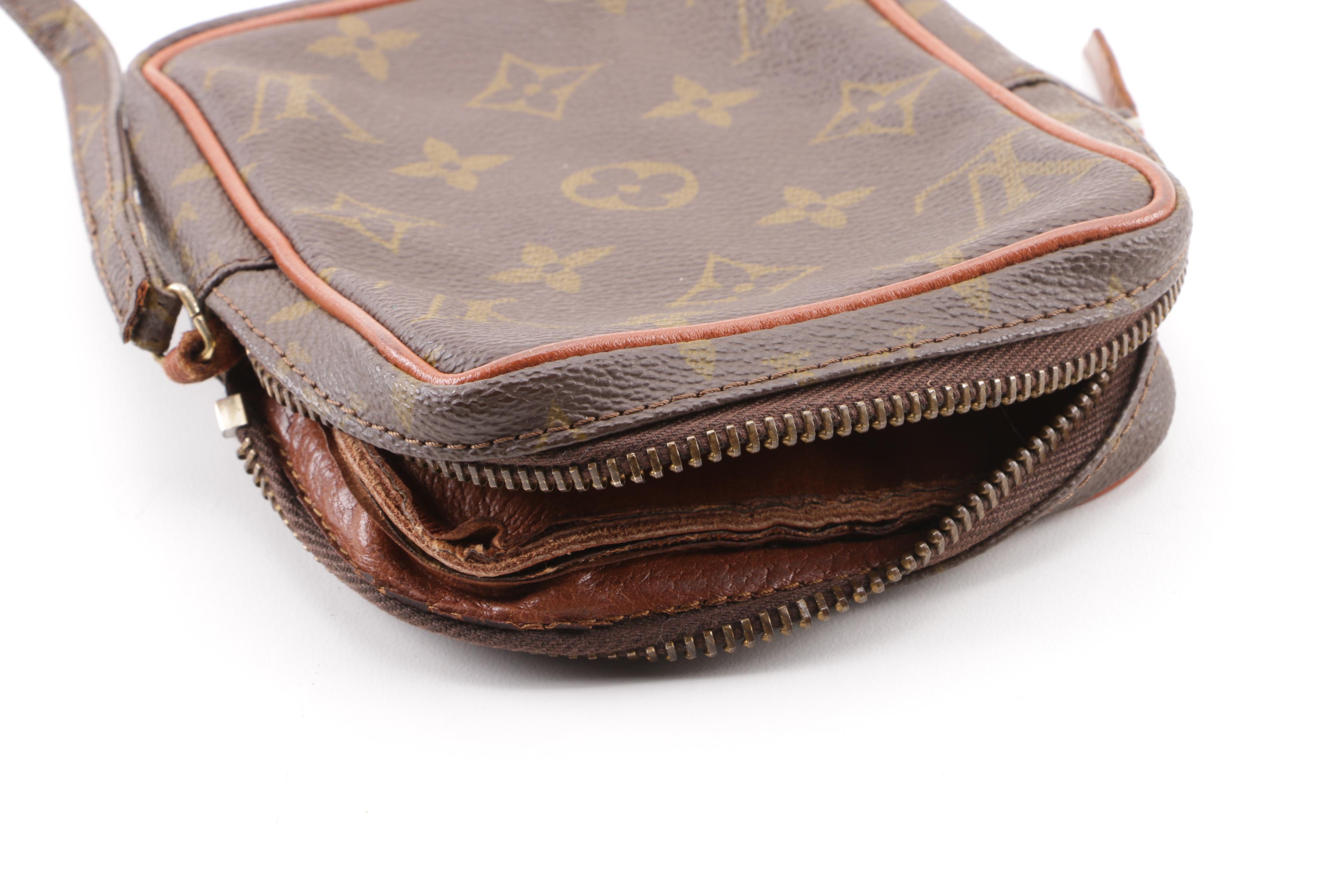 1980s Louis Vuitton Monogram Canvas Camera Bag