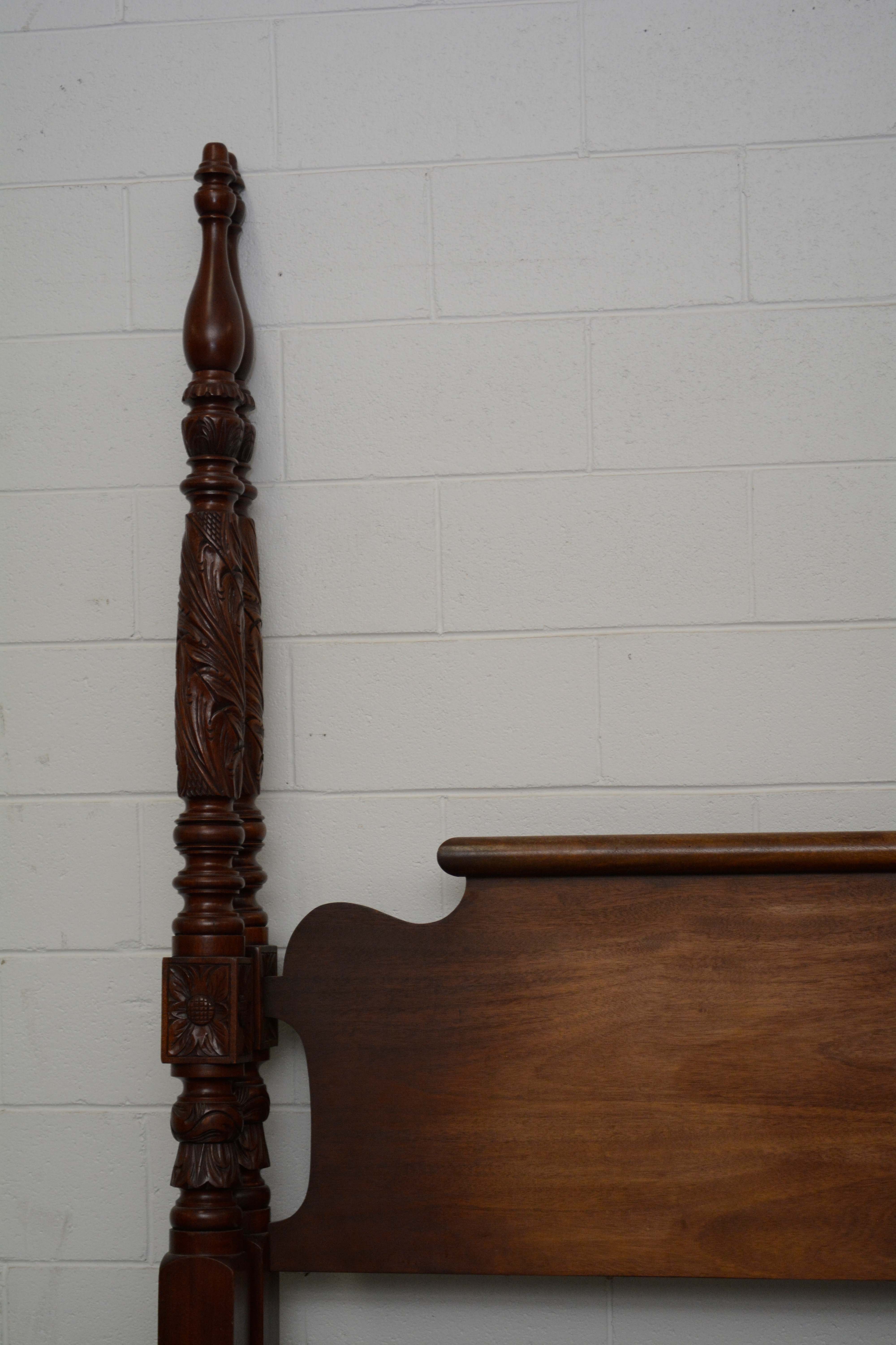 Federal Style Mahogany King Size Bed Frame, Early/Mid 20th Century