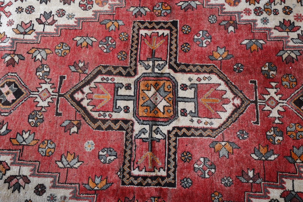 Hand-Knotted Persian Qashqai Wool Rug