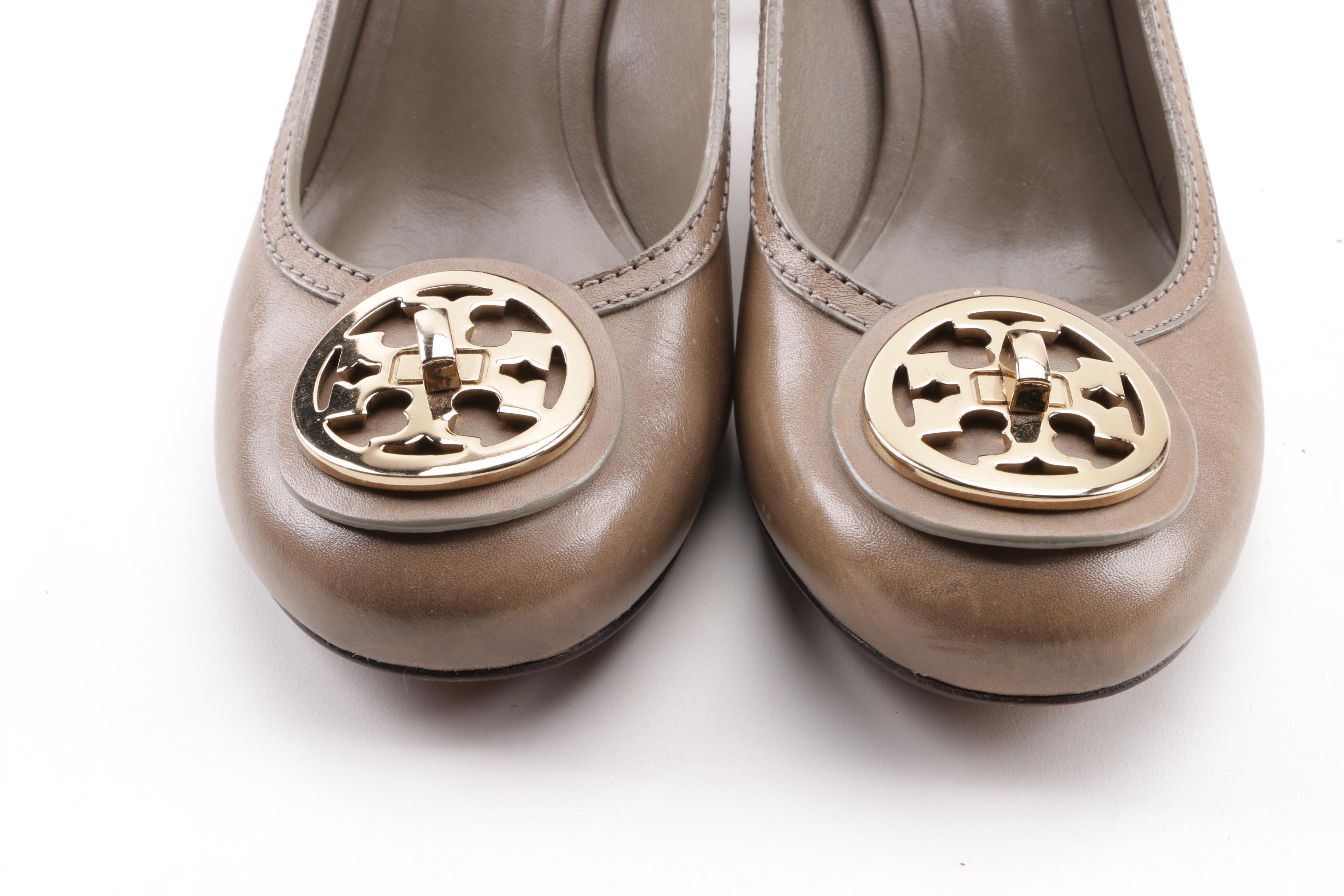Women's Tory Burch Taupe Leather Turnlock Pumps