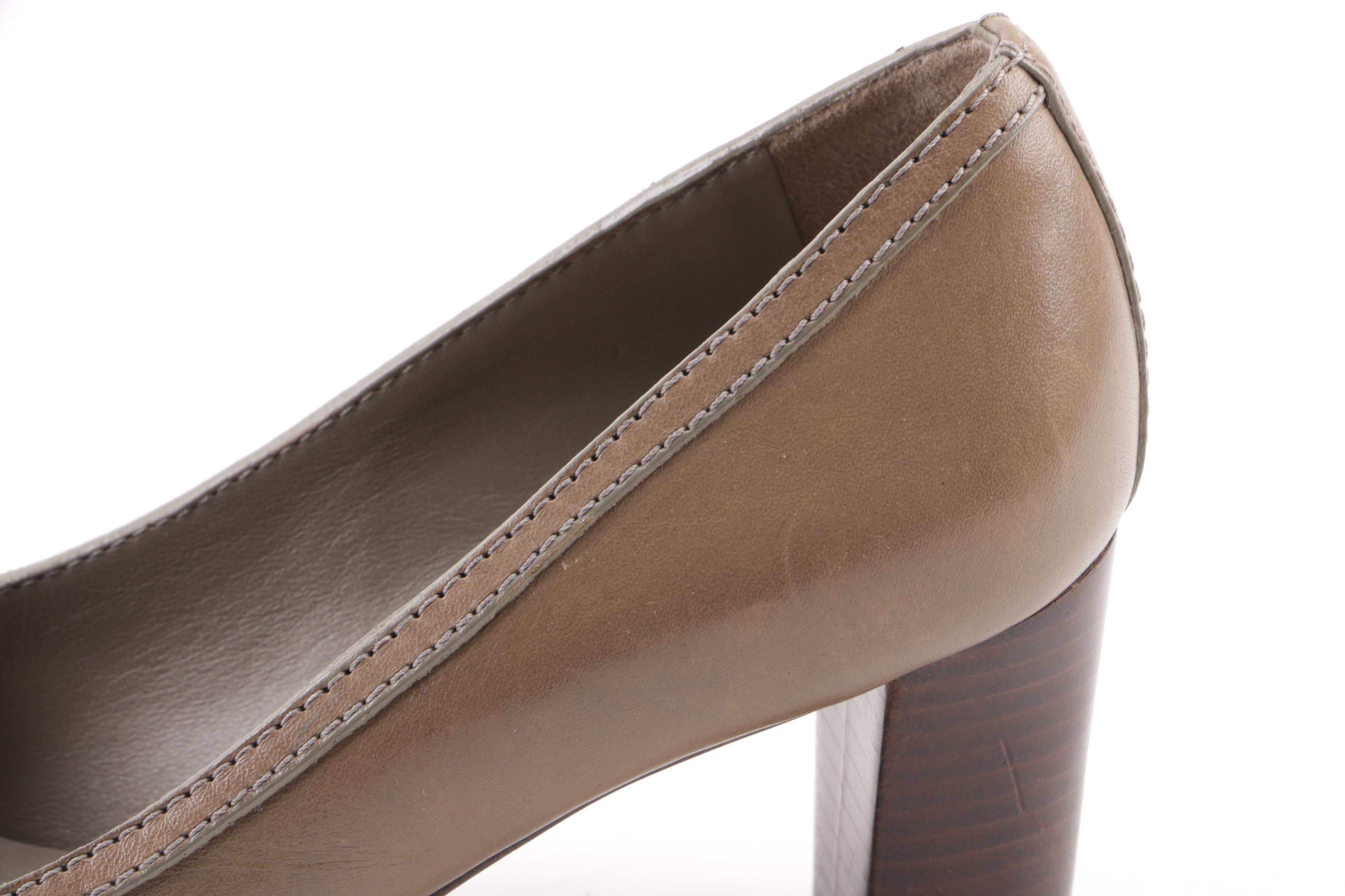 Women's Tory Burch Taupe Leather Turnlock Pumps