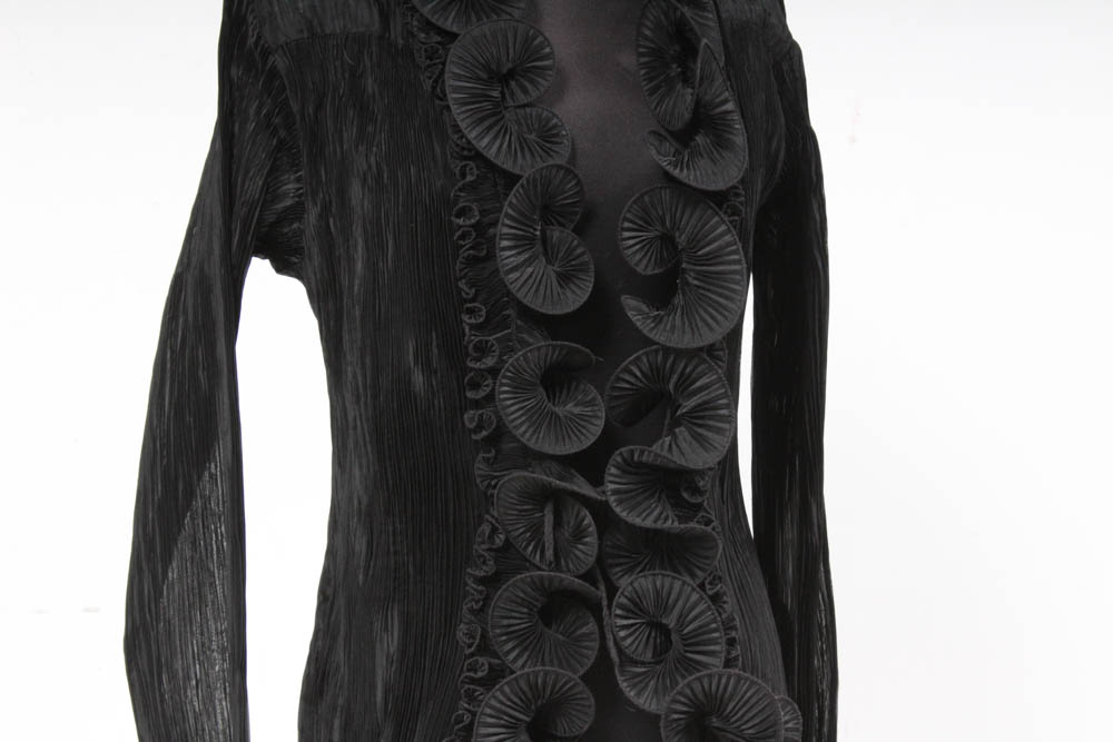 Vintage Joan McGee Black Scalloped Accordion Pleat Jacket