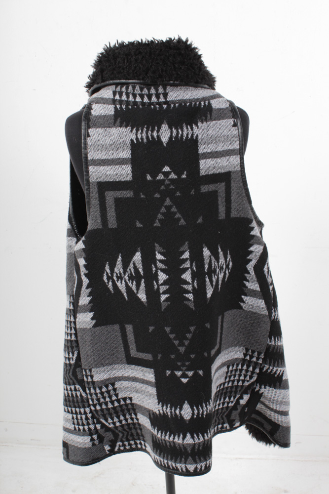 Women's Faux Fur Navajo Patterned Vest