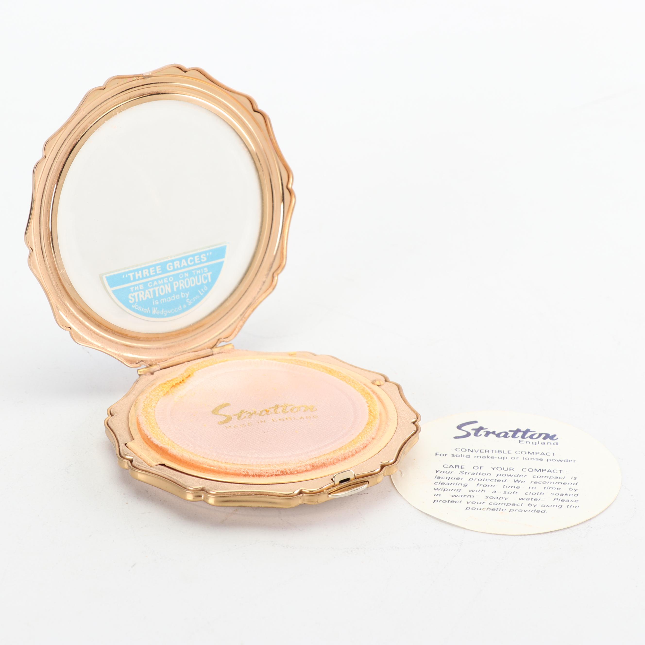 Stratton "Three Graces" Powder Compact with Wedgwood Jasperware Cameo