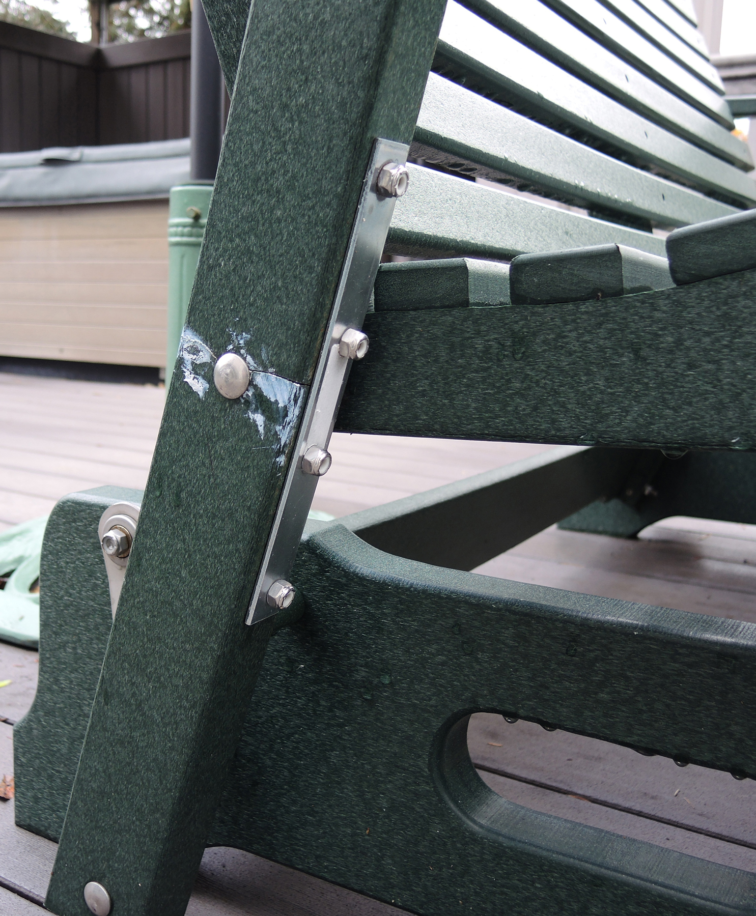 Dutch Crafters Poly Lumber Glider Bench with Umbrella