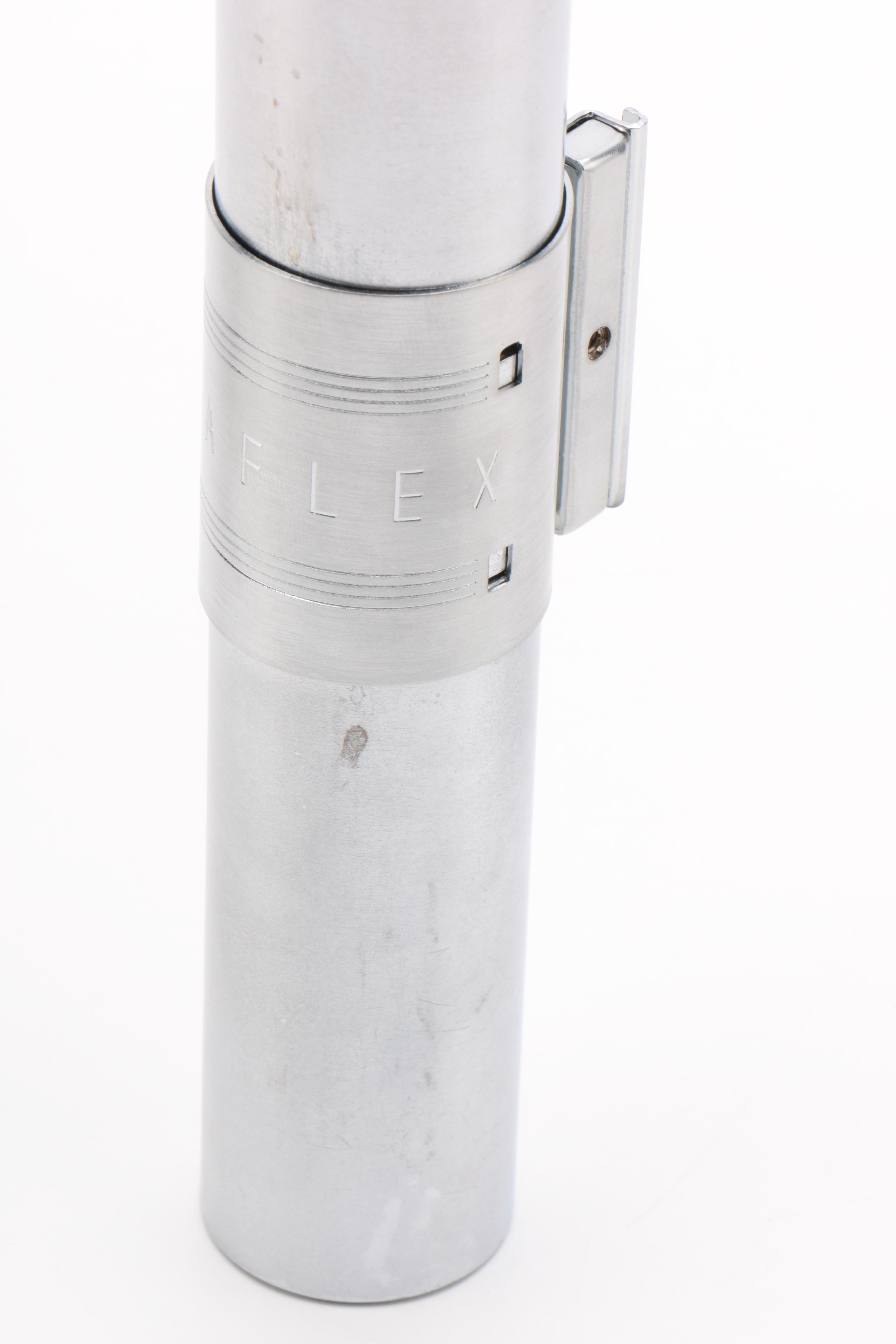 Graflex 3-Cell "Lightsaber" Flashgun, Circa 1940s
