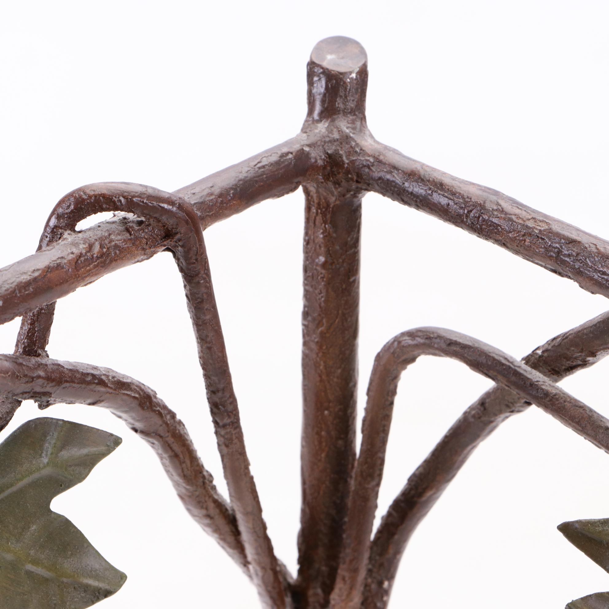 Contemporary Metal Grapevine and Foliate Motif Plant Stand