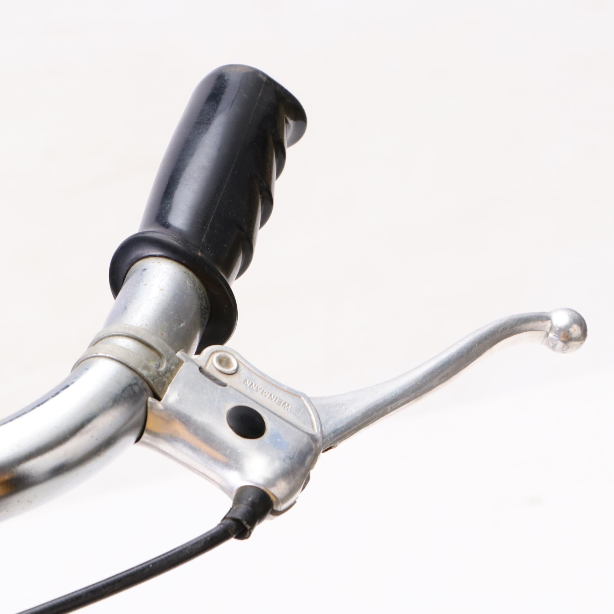 Vintage 1970s-1980s Peugeot UE-18M Bicycle