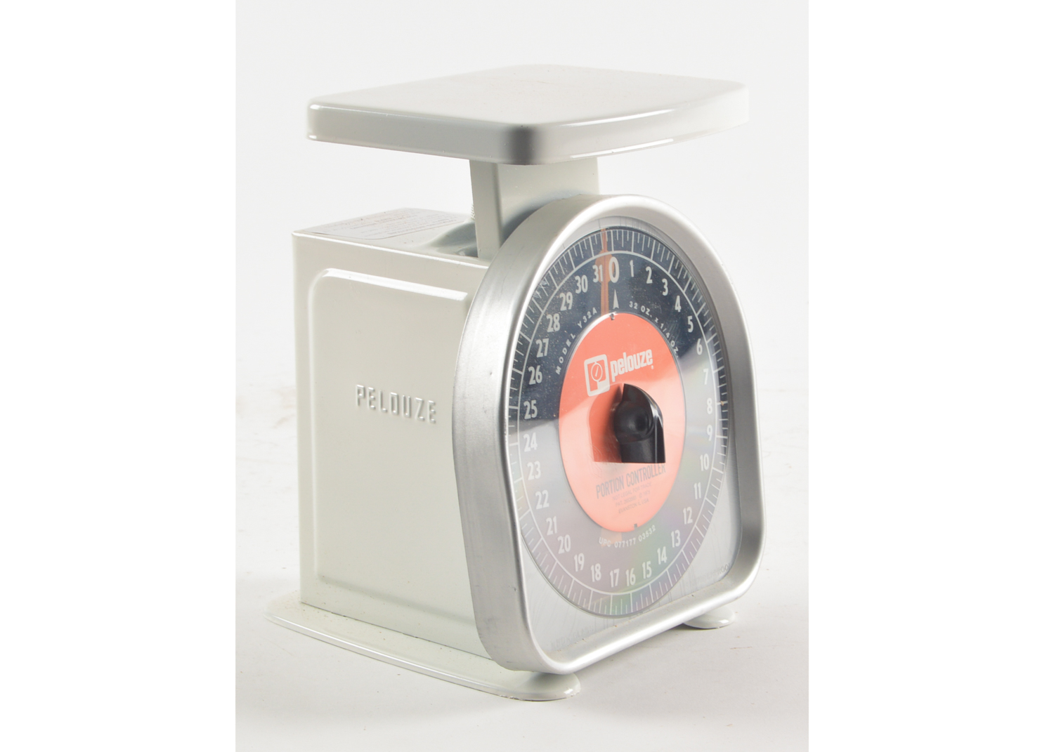 Vintage Pelouze Kitchen Scale