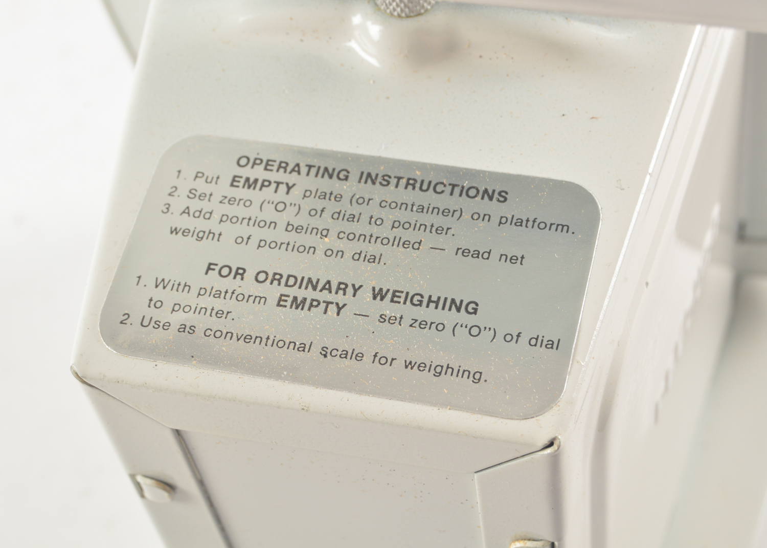 Vintage Pelouze Kitchen Scale
