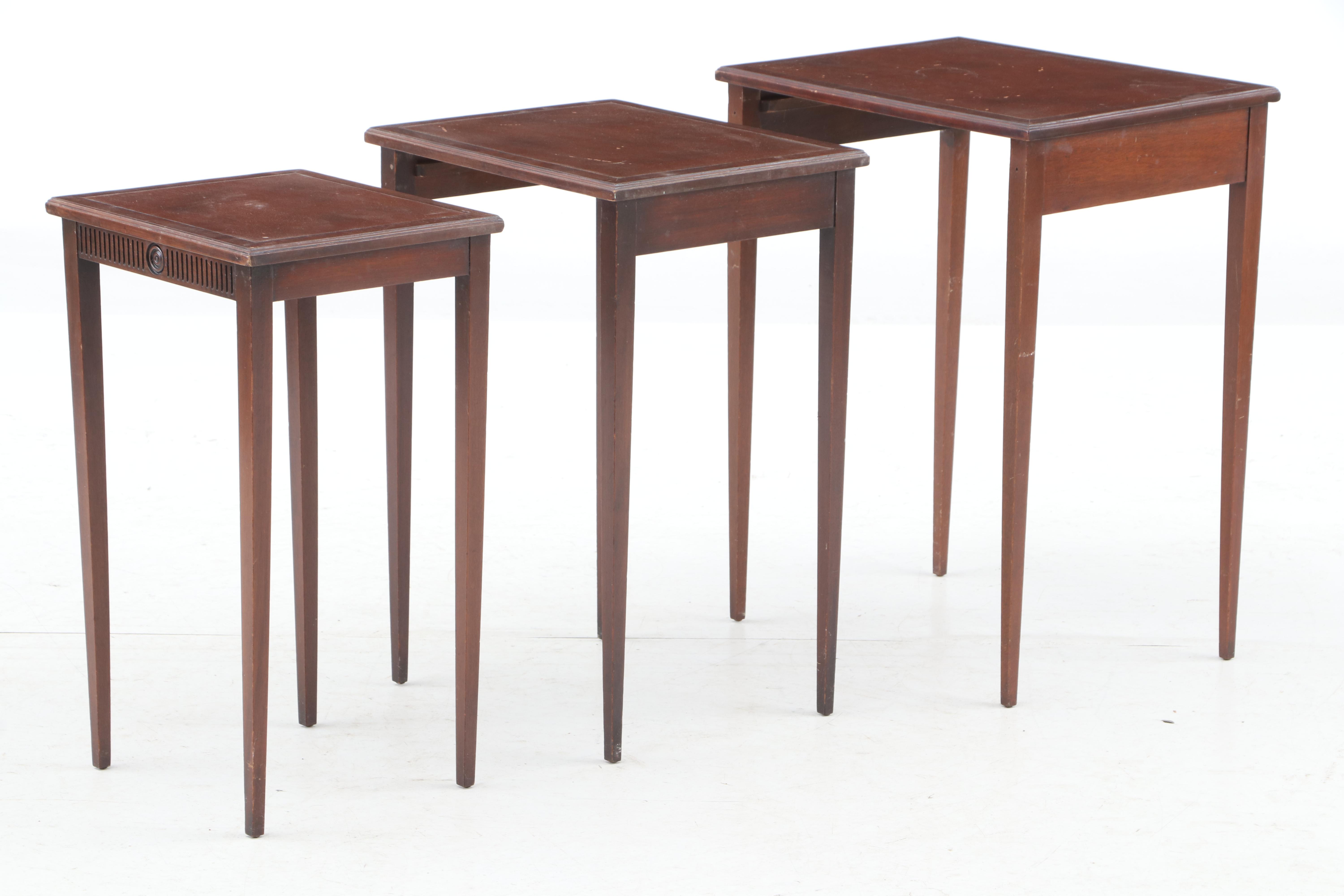 Federal Style Mahogany Nesting Tables, Mid-20th Century