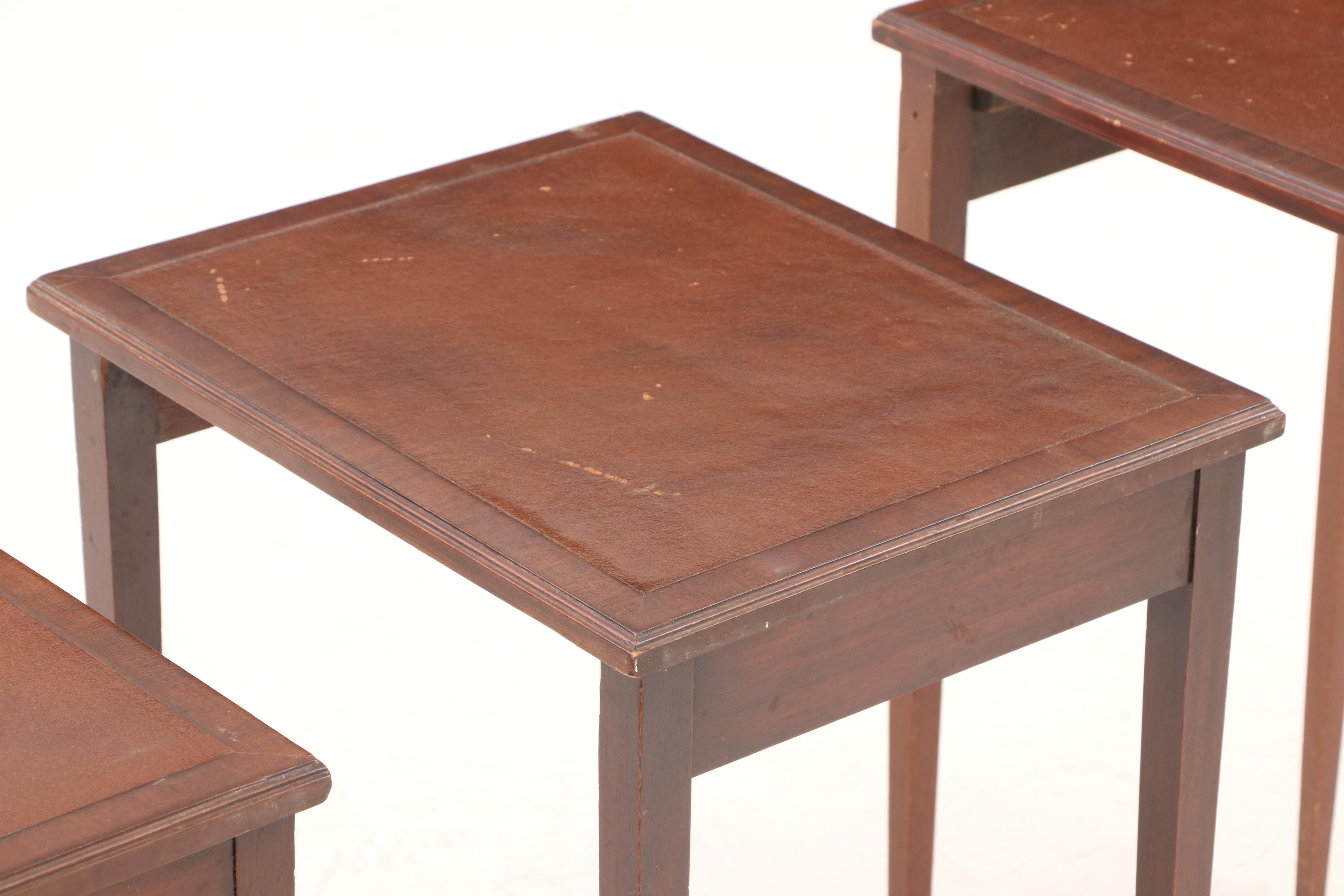 Federal Style Mahogany Nesting Tables, Mid-20th Century