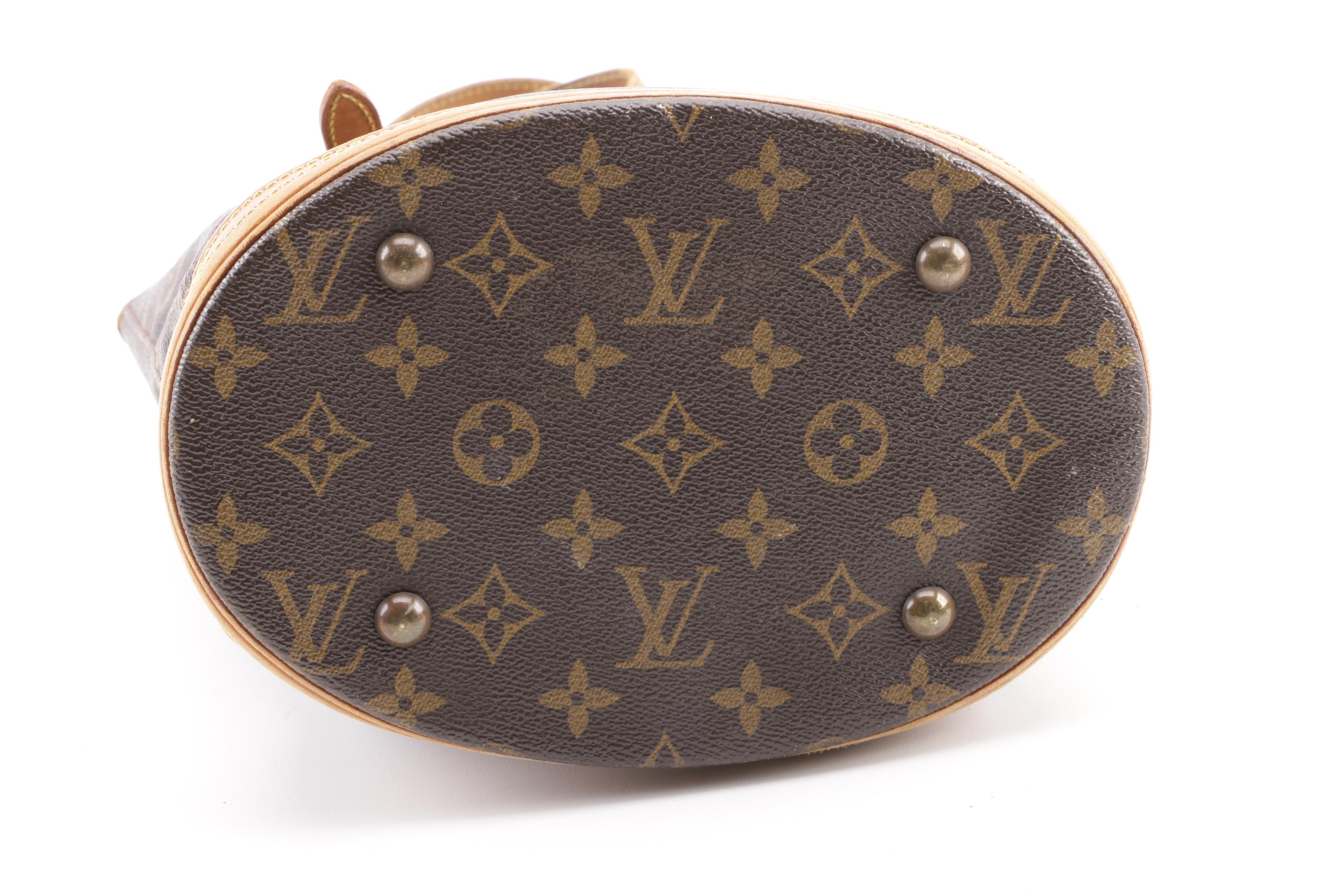 1996 Vintage Louis Vuitton Paris Monogram Canvas Petite Bucket Bag