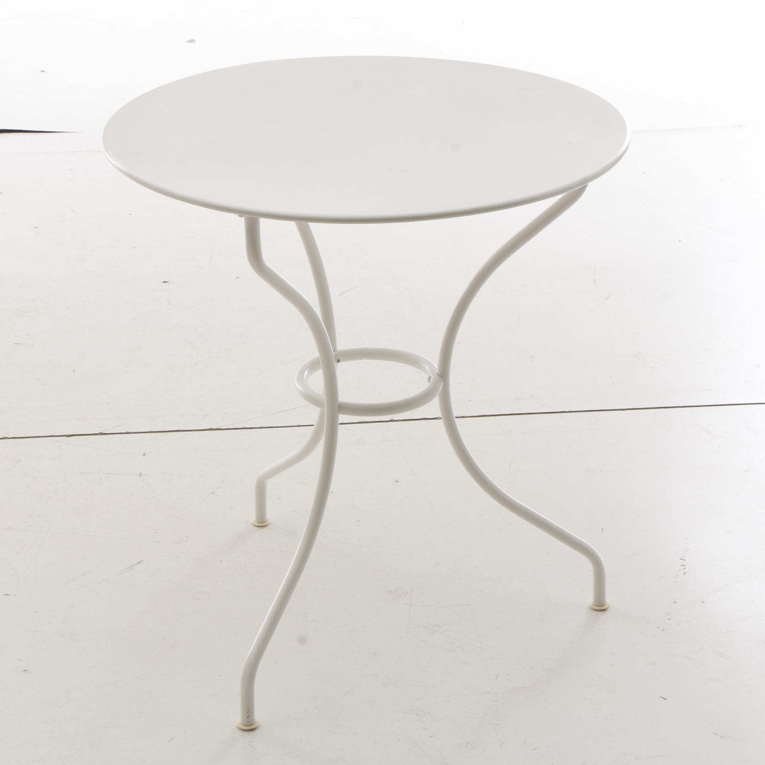 Contemporary Painted Metal Bistro Tables and Chairs by FerMob