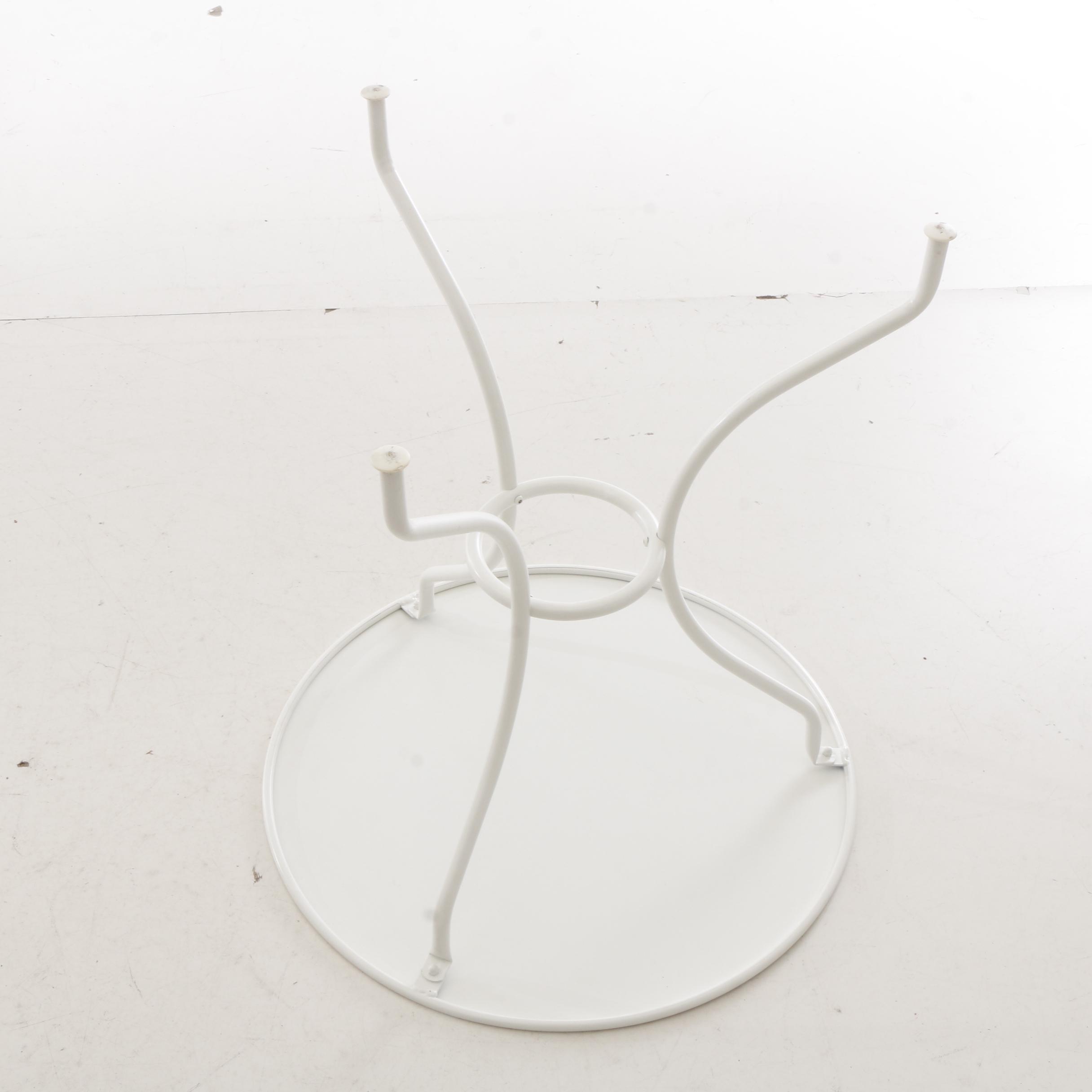 Contemporary Painted Metal Bistro Tables and Chairs by FerMob