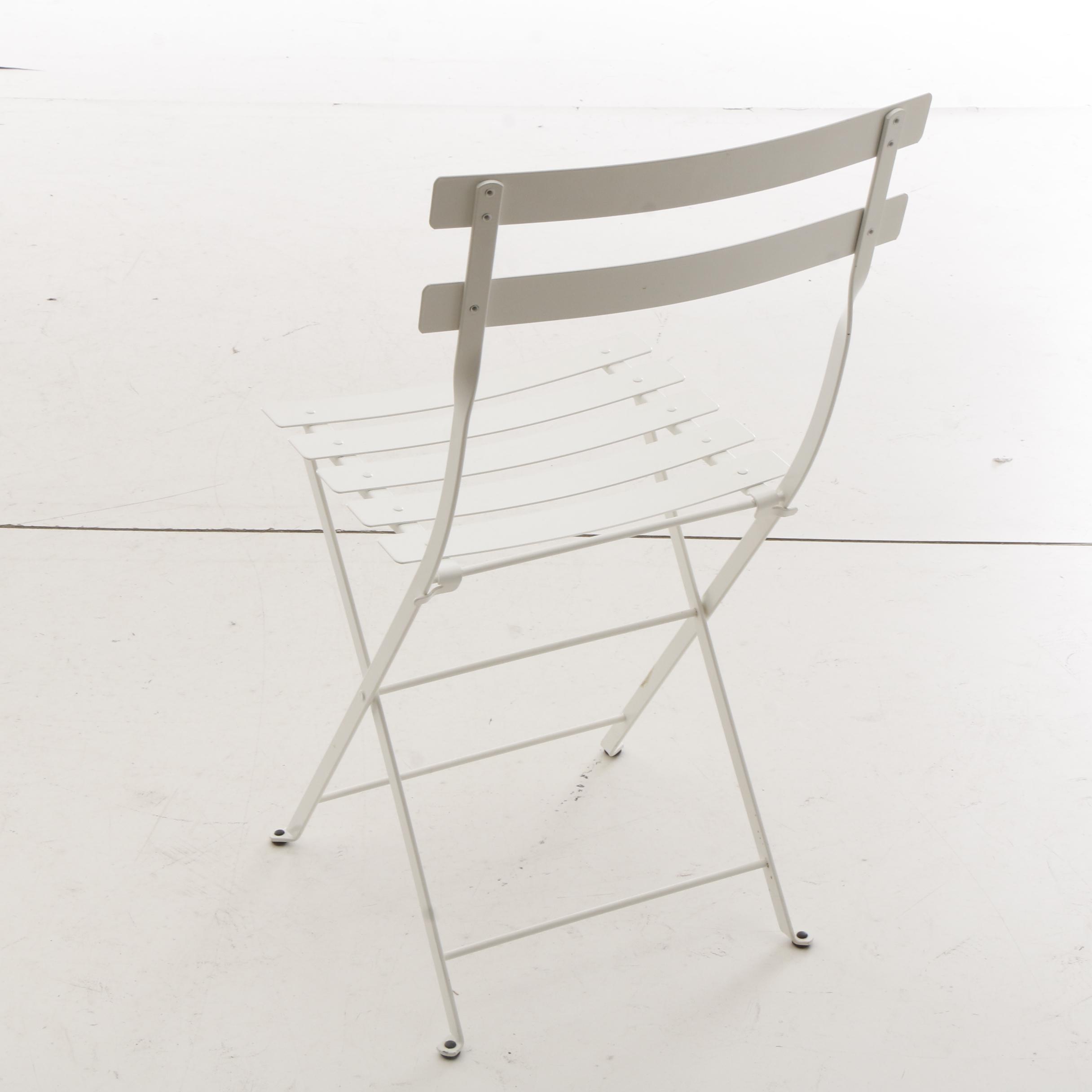 Contemporary Painted Metal Bistro Tables and Chairs by FerMob