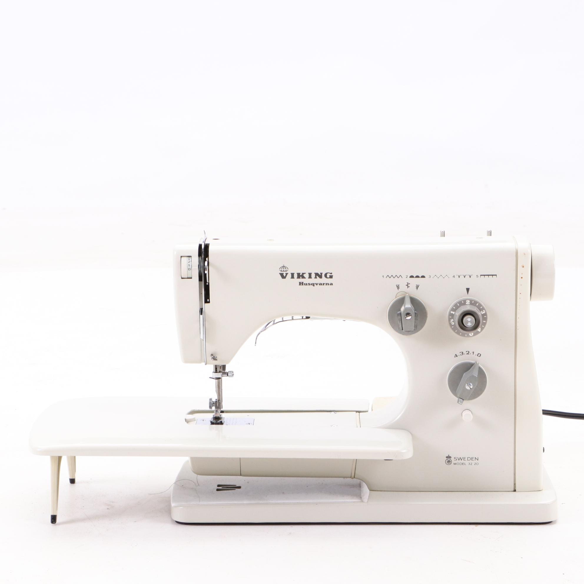 Viking 6000 Sewing Machine by Husqvarna