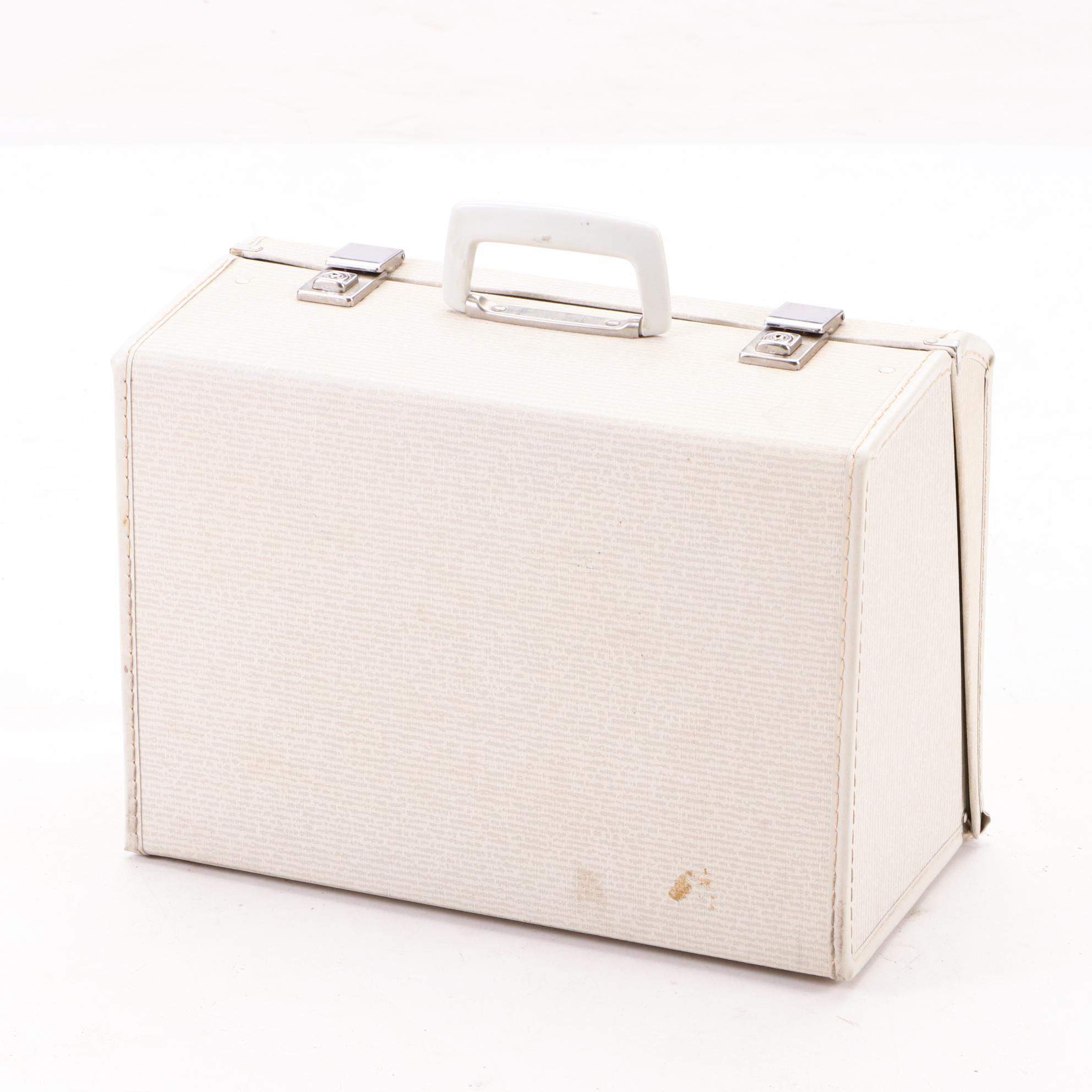 Viking 6000 Sewing Machine by Husqvarna