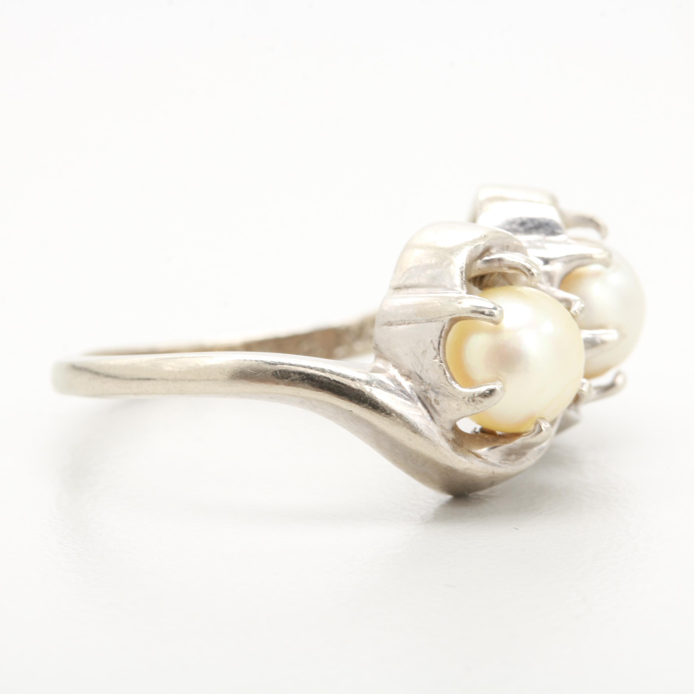 10K White Gold Cultured Pearl Ring