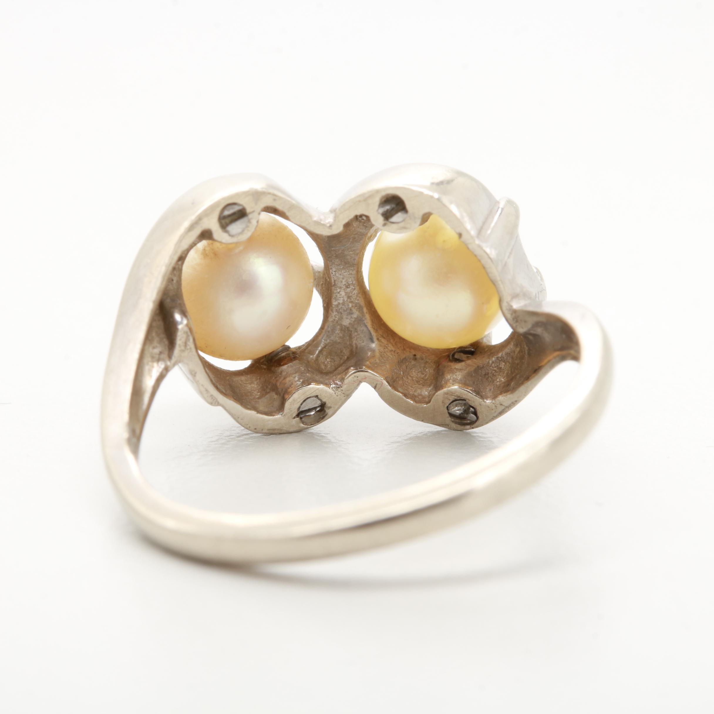 10K White Gold Cultured Pearl Ring