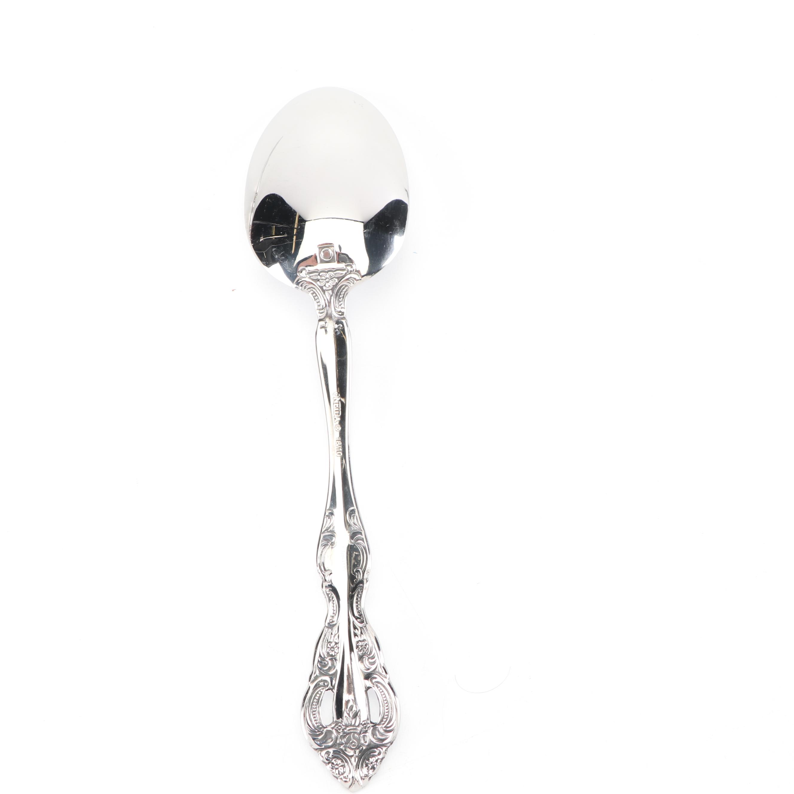 Oneida "Michelangelo" Stainless Steel Flatware Service for Twelve with Chest