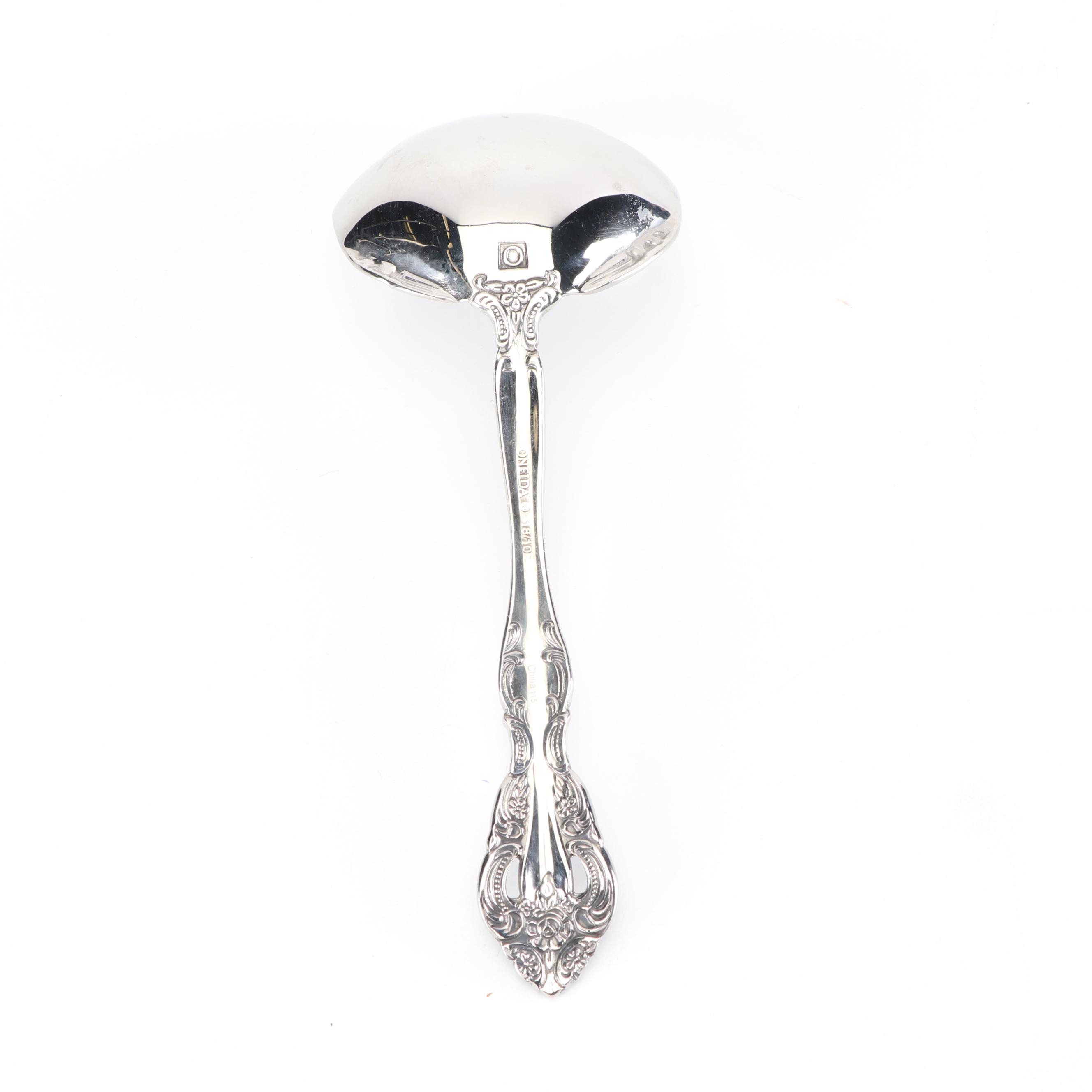 Oneida "Michelangelo" Stainless Steel Flatware Service for Twelve with Chest