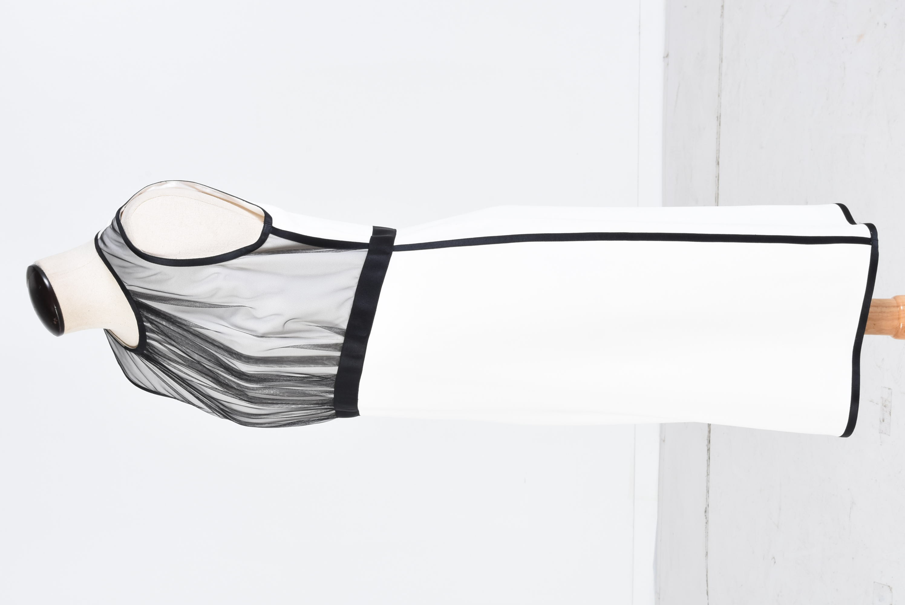 Lida Baday Sleeveless Sheath Dress