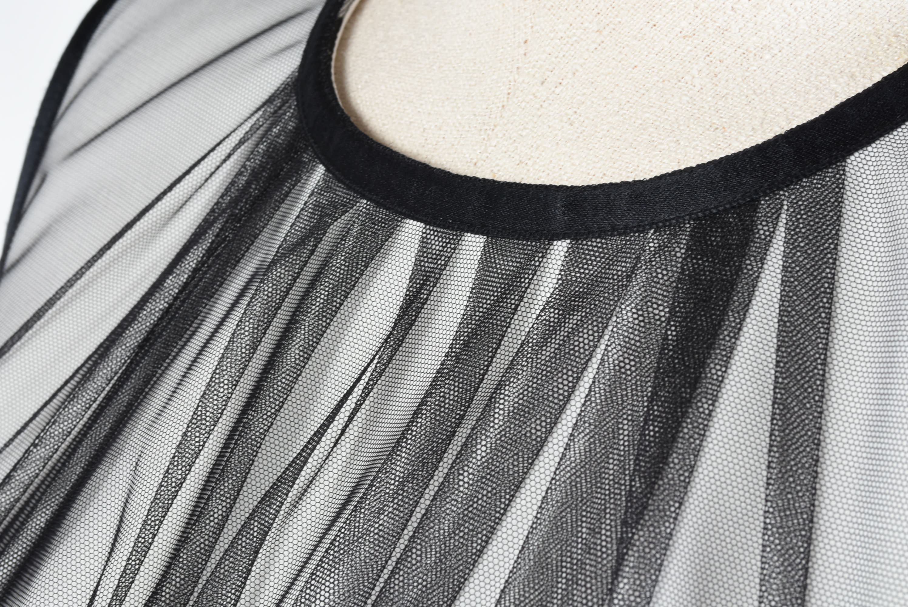 Lida Baday Sleeveless Sheath Dress