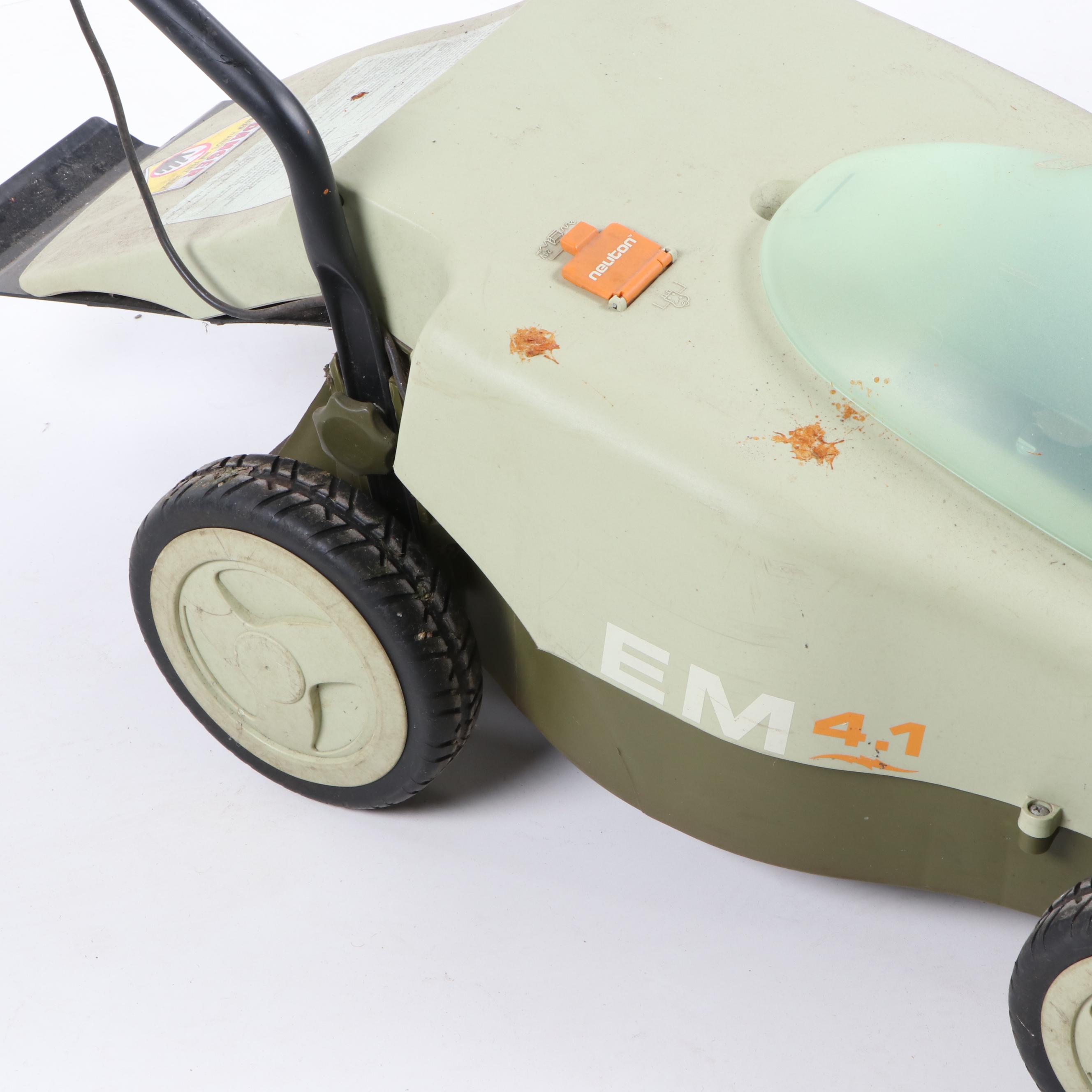 Neuton EM 4.1 Cordless Electric Lawnmower